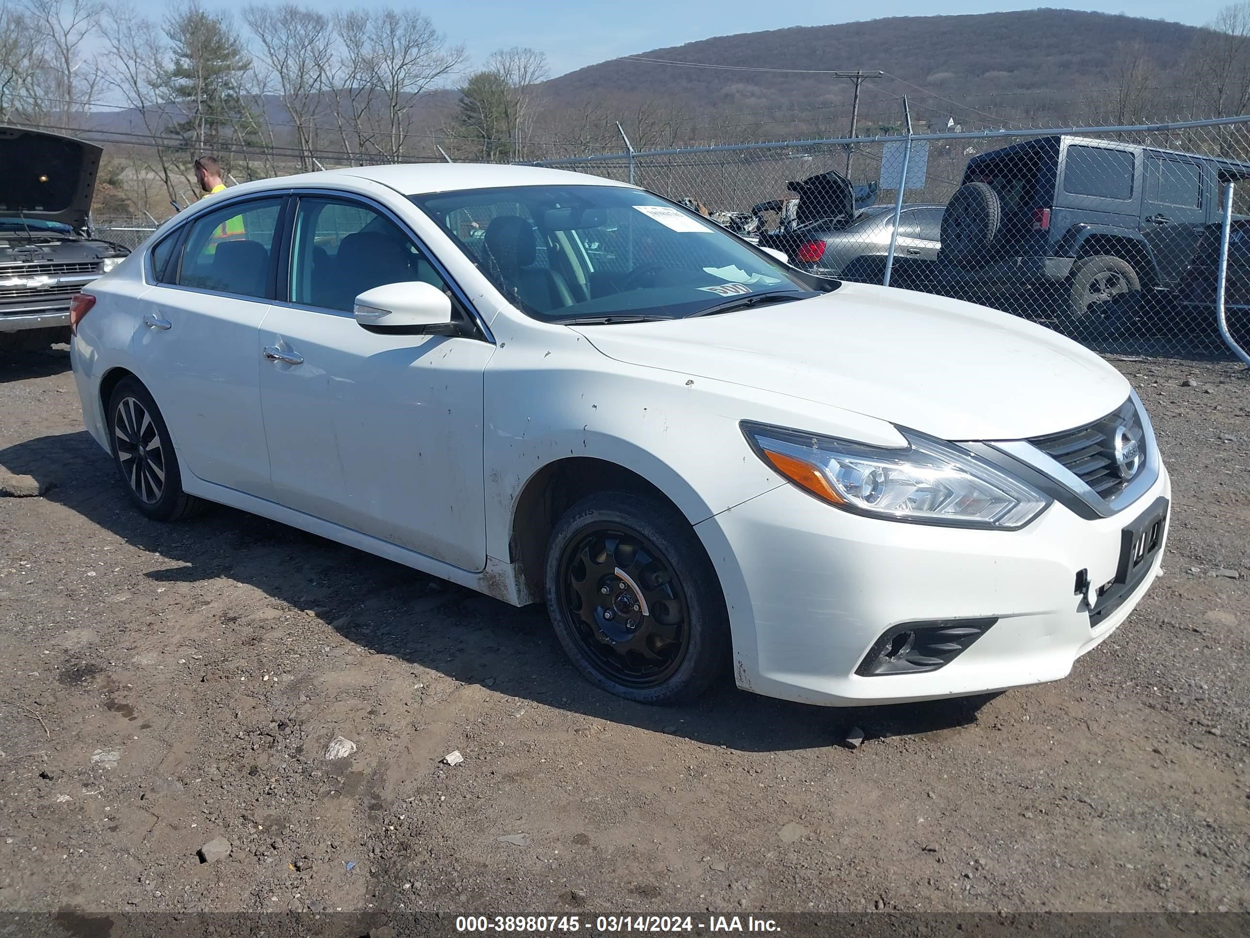 NISSAN ALTIMA 2018 1n4al3ap8jc163364