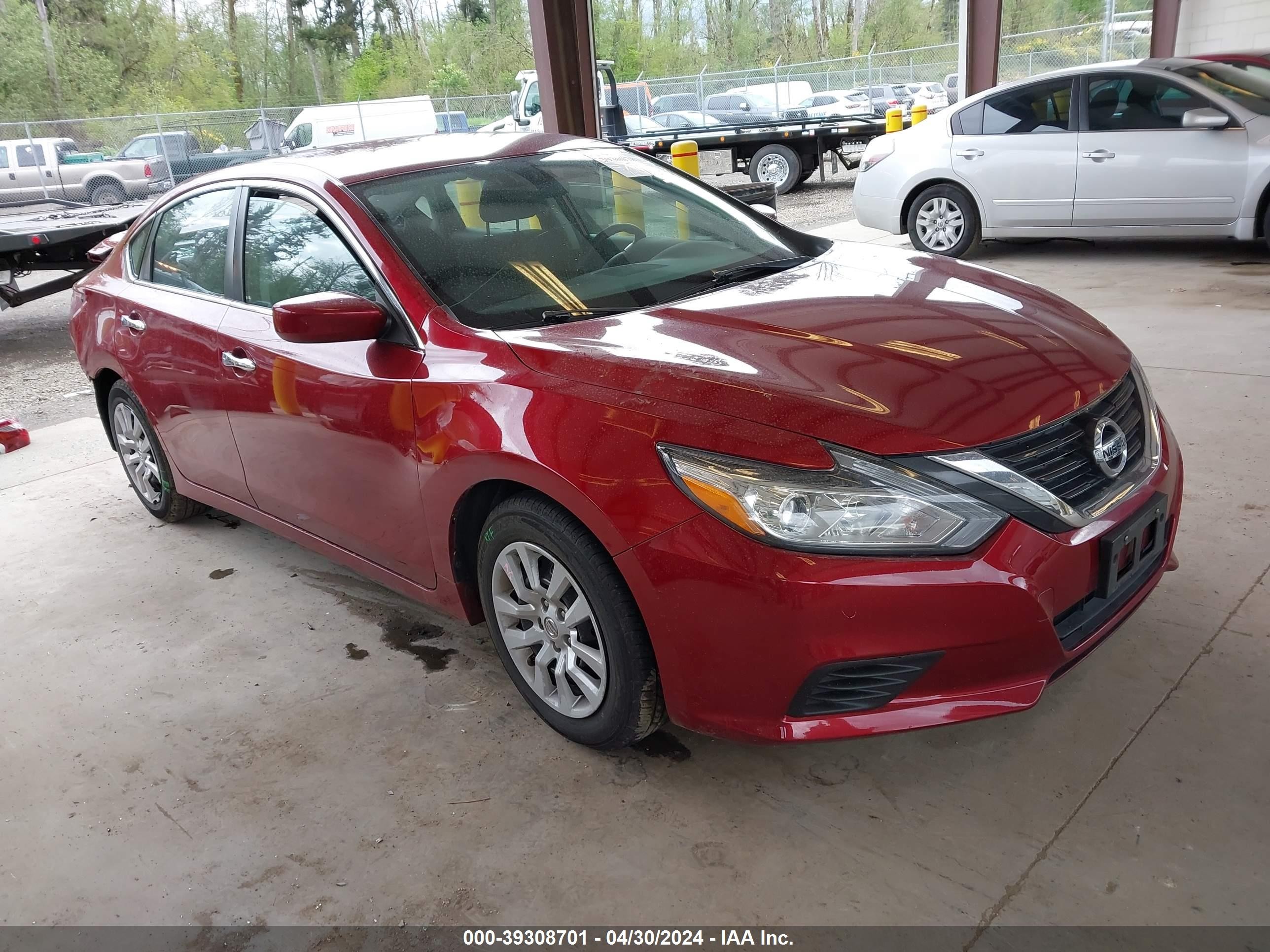 NISSAN ALTIMA 2018 1n4al3ap8jc242789