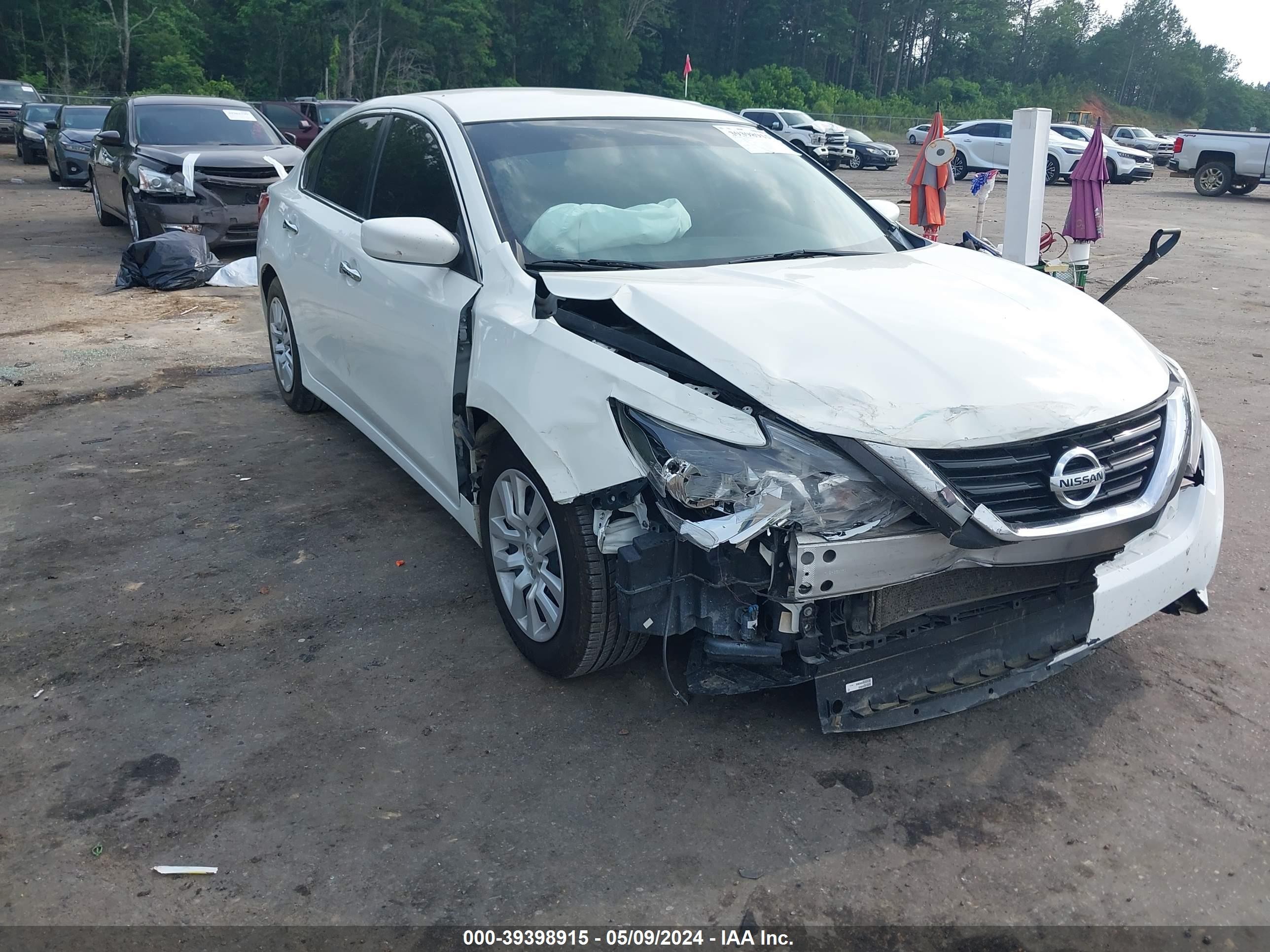 NISSAN ALTIMA 2017 1n4al3ap9hc269140