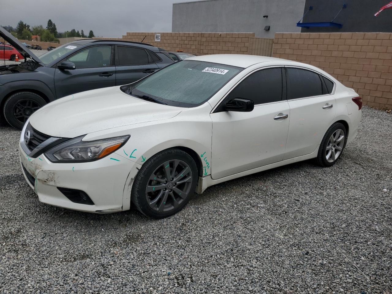 NISSAN ALTIMA 2018 1n4al3ap9jc290947