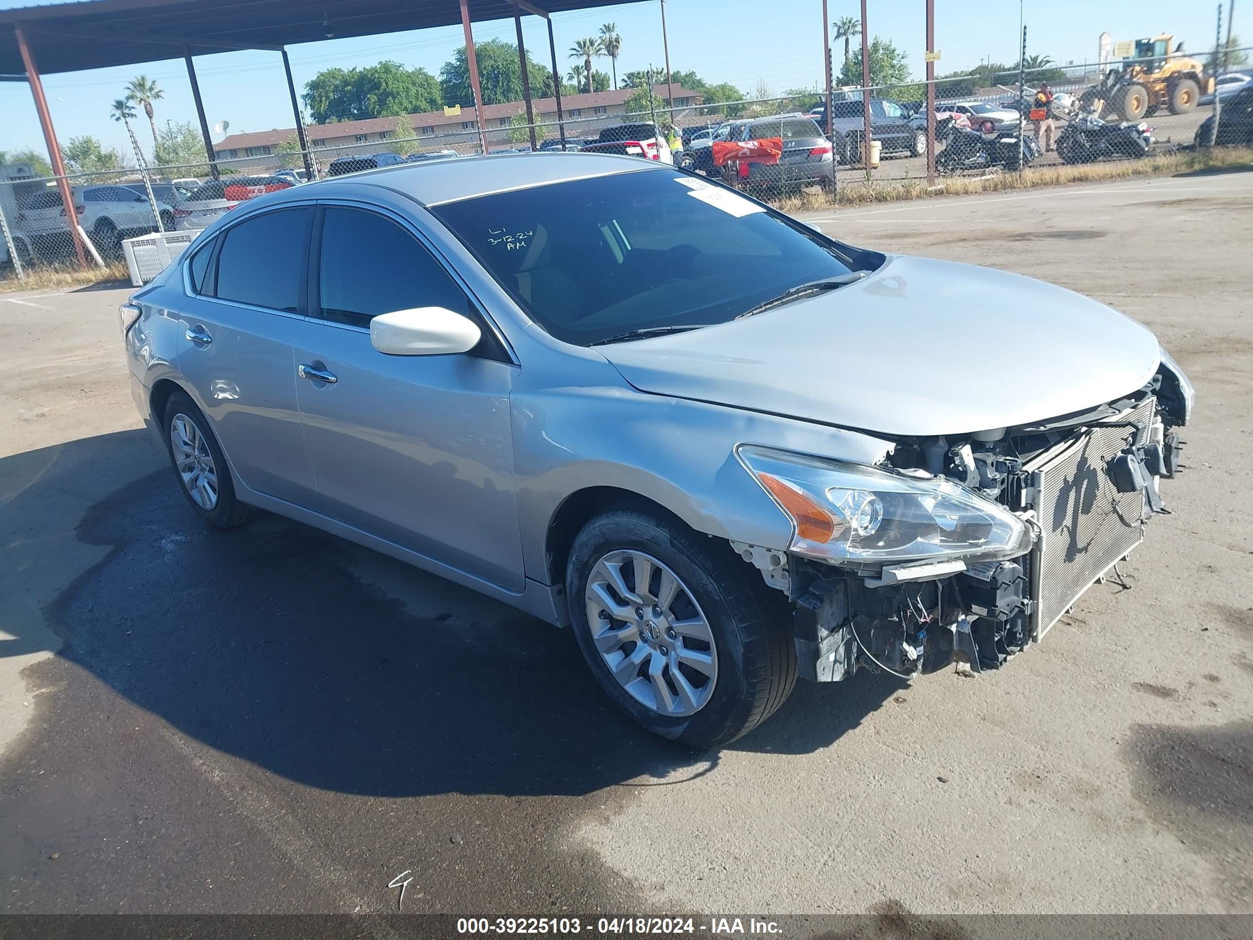 NISSAN ALTIMA 2015 1n4al3apxfc452561