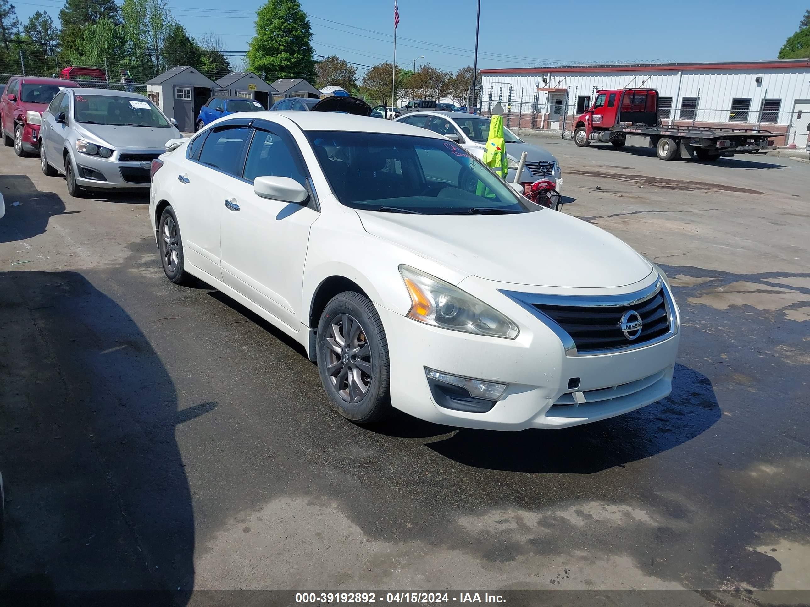 NISSAN ALTIMA 2015 1n4al3apxfc577687