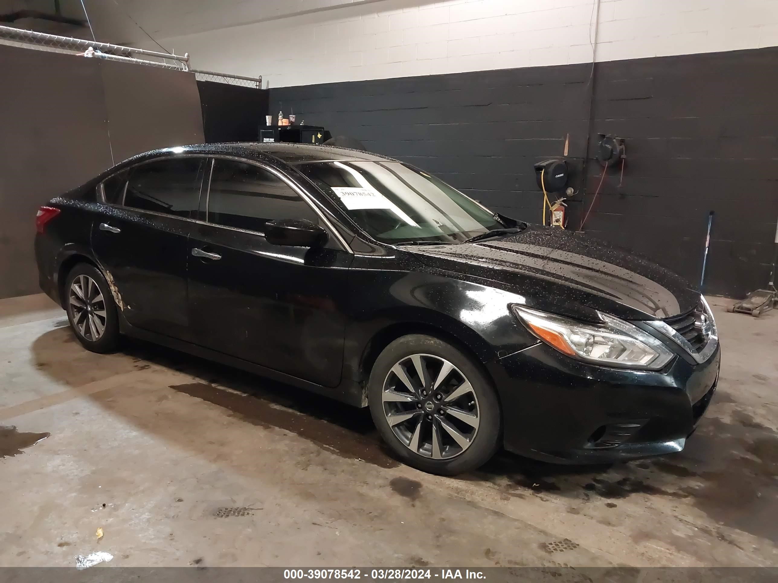 NISSAN ALTIMA 2017 1n4al3apxhc188535