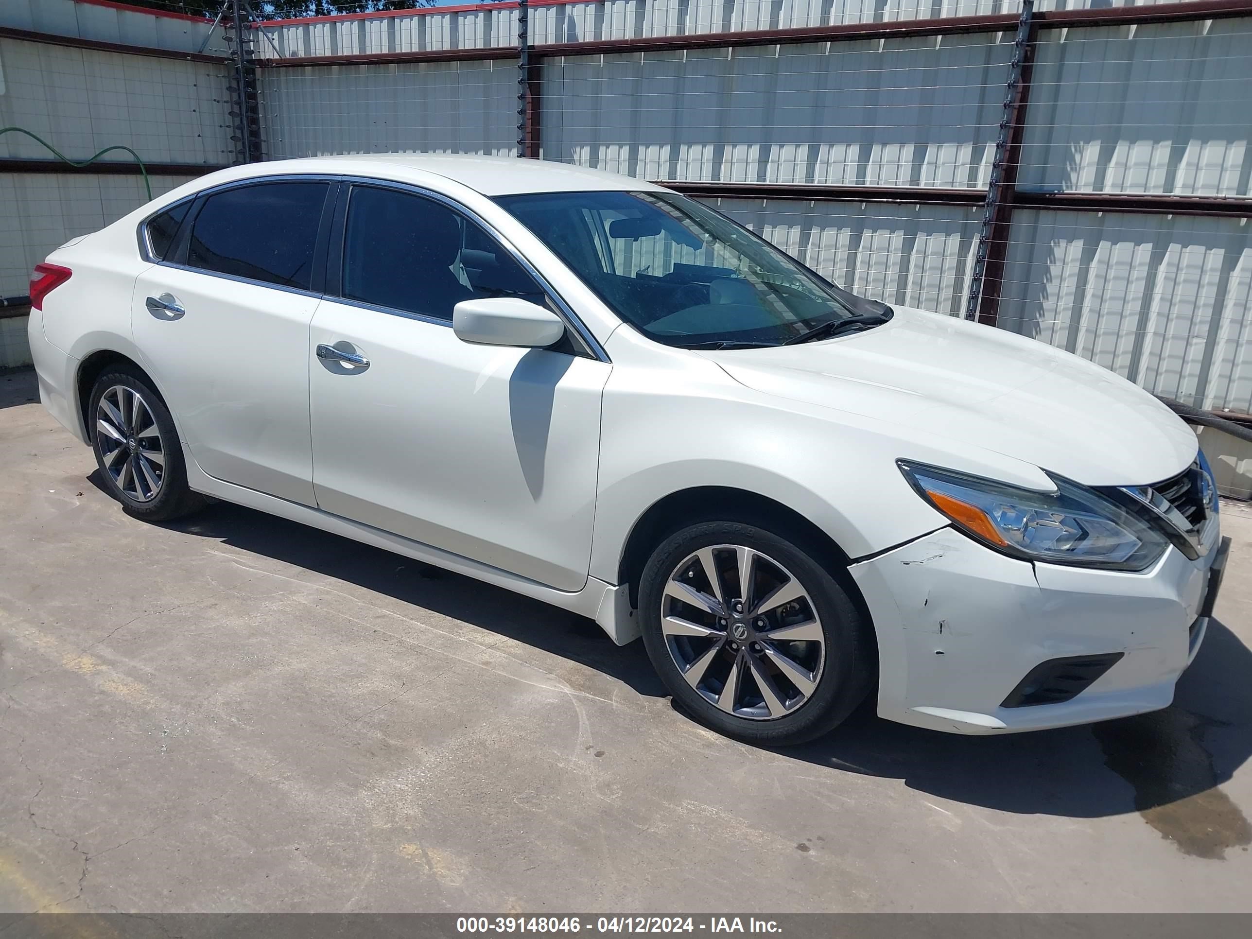 NISSAN ALTIMA 2017 1n4al3apxhc243890