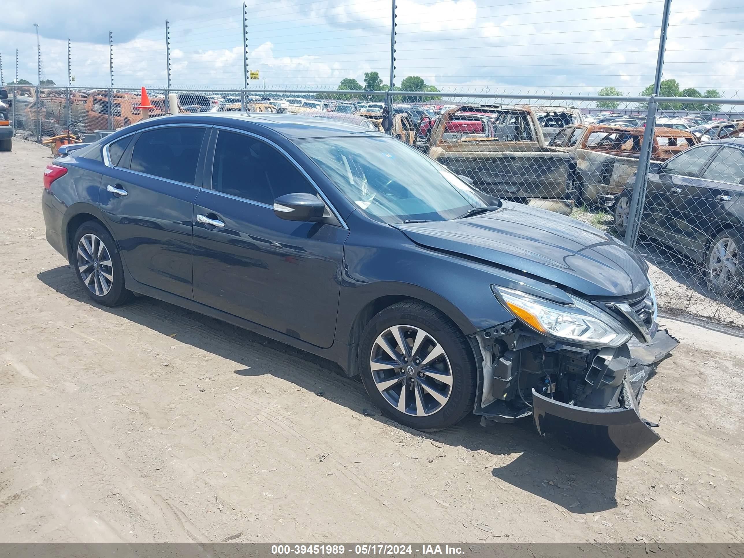 NISSAN ALTIMA 2017 1n4al3apxhc482341