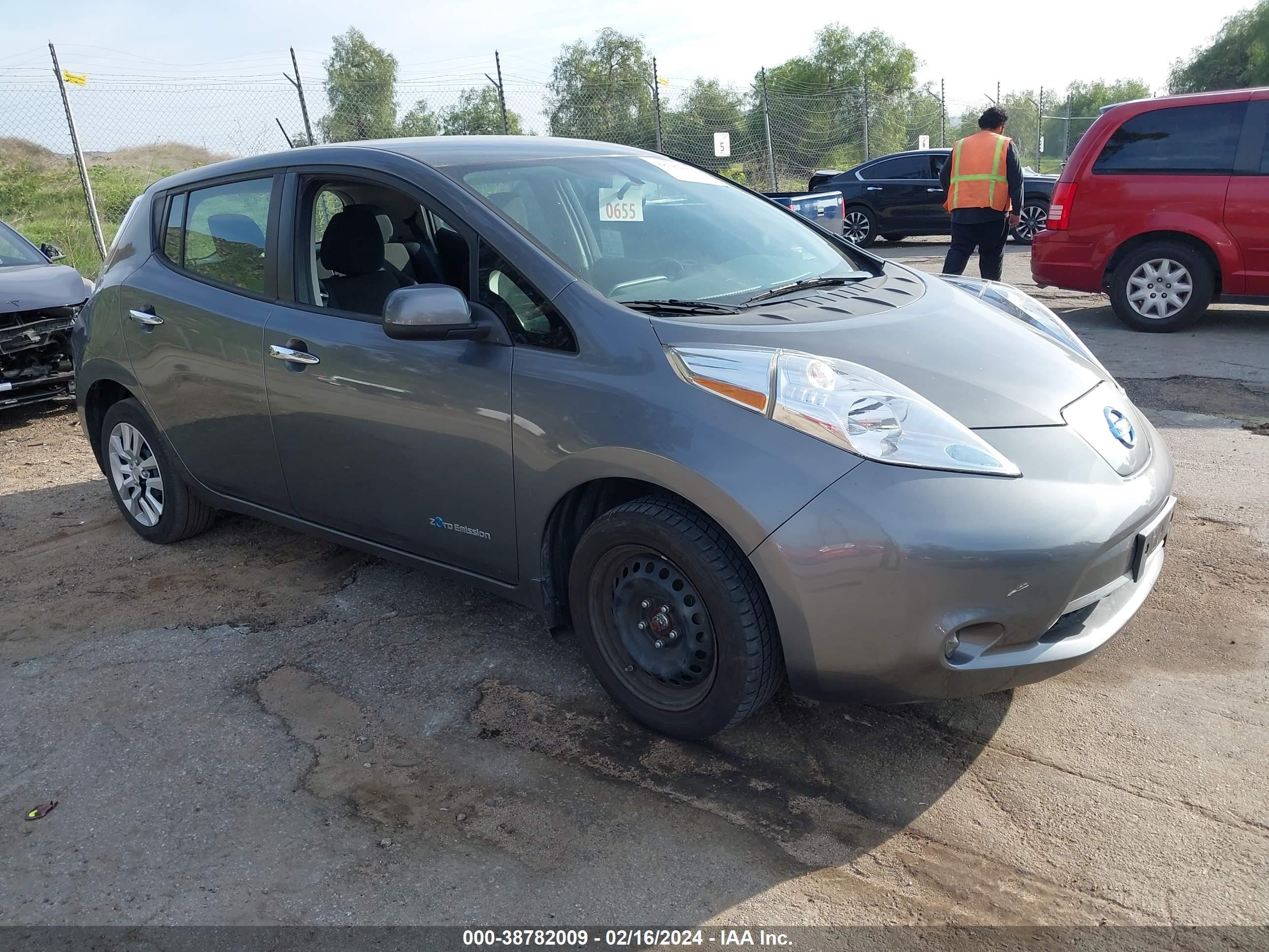 NISSAN LEAF 2016 1n4az0cp1gc310661