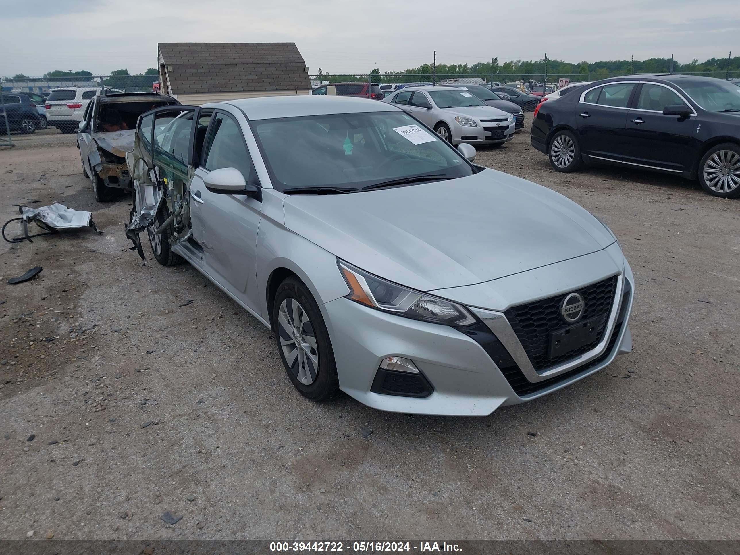 NISSAN ALTIMA 2019 1n4bl4bv4kc126627