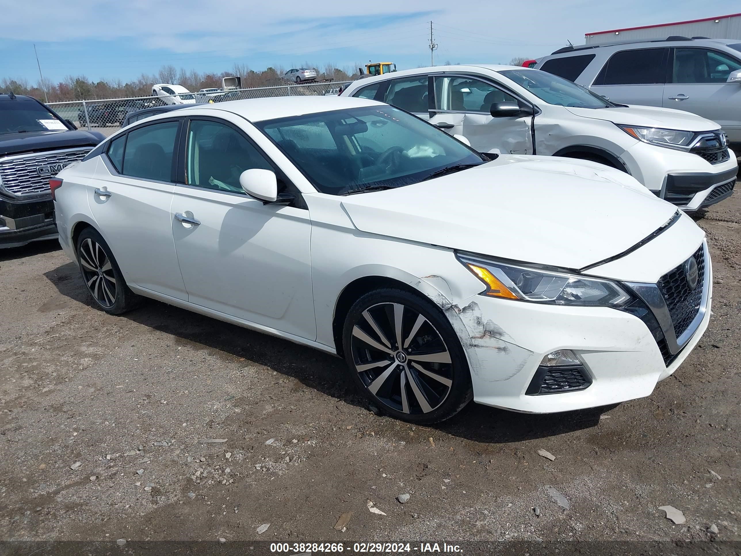 NISSAN ALTIMA 2019 1n4bl4bv5kc203375