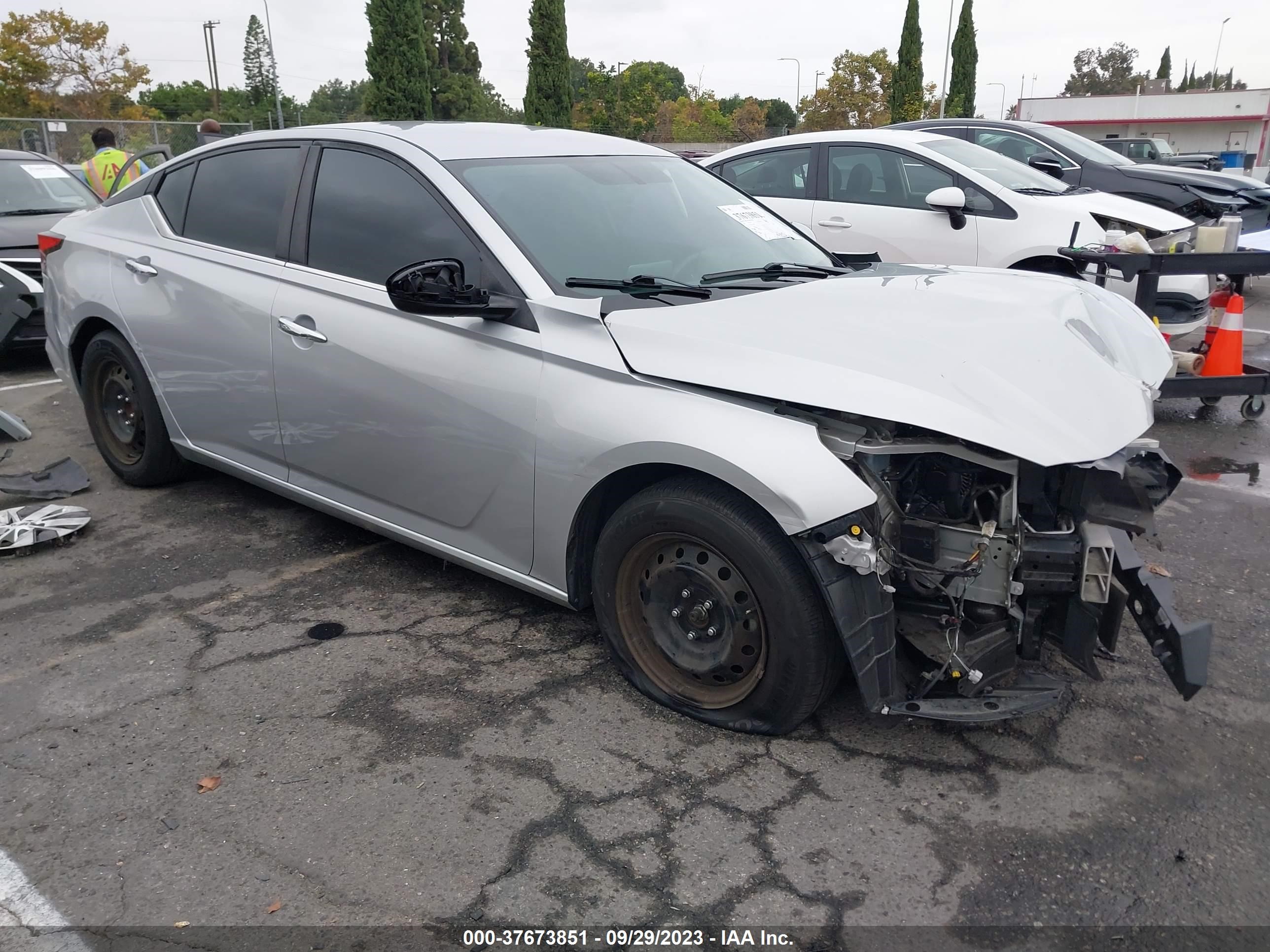 NISSAN ALTIMA 2019 1n4bl4bv8kc126632