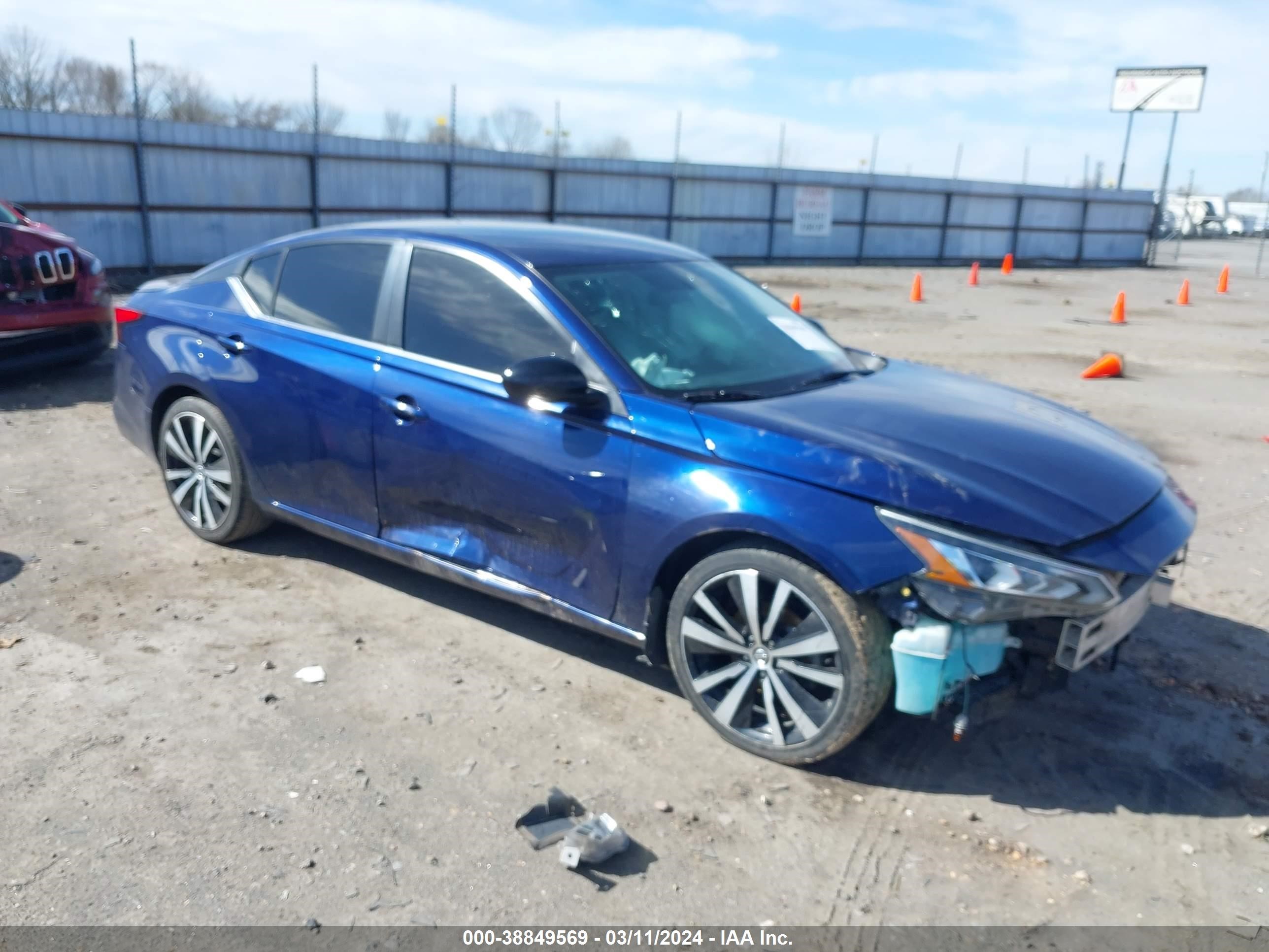 NISSAN ALTIMA 2019 1n4bl4cv0kc179159