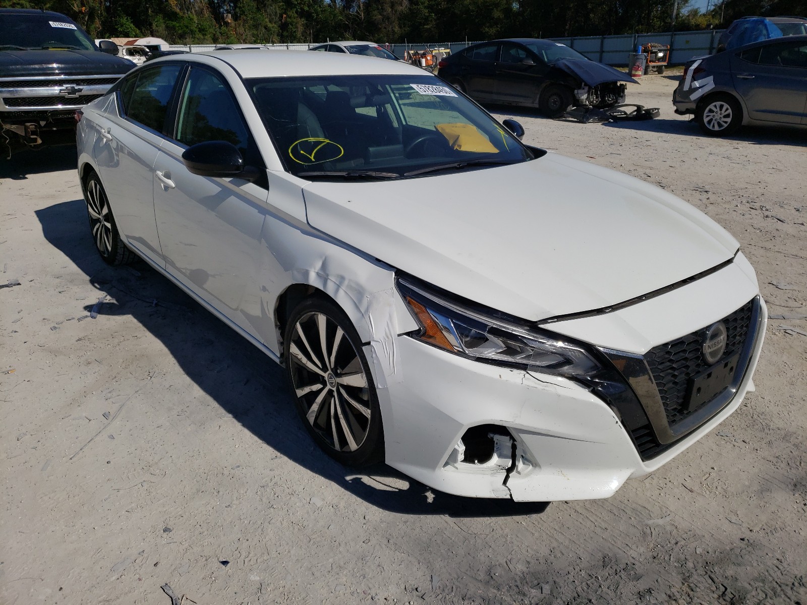 NISSAN ALTIMA SR 2019 1n4bl4cv1kc153119