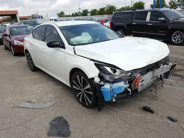 NISSAN ALTIMA SR 2019 1n4bl4cv1kc186802