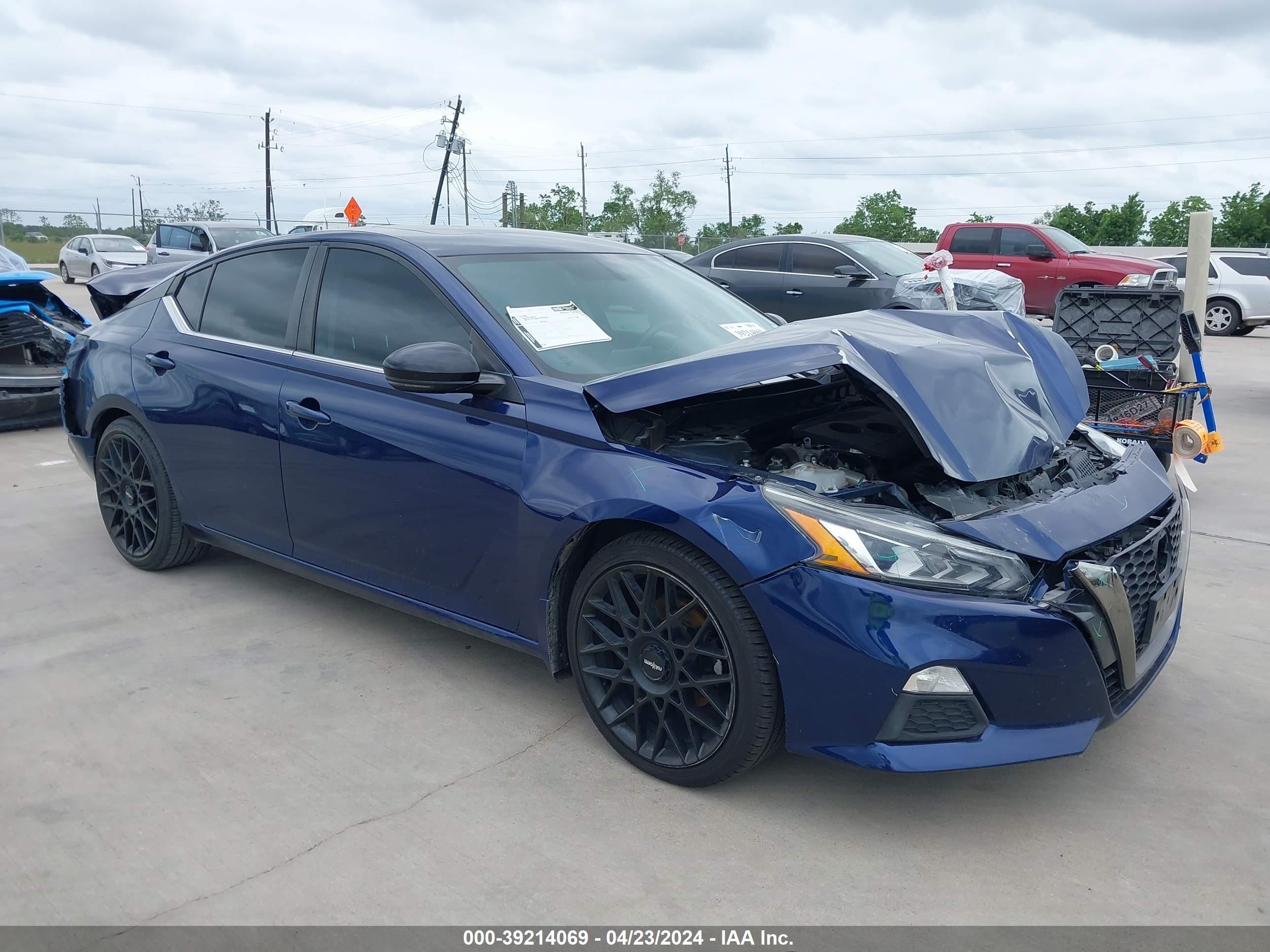 NISSAN ALTIMA 2019 1n4bl4cv1kc189456