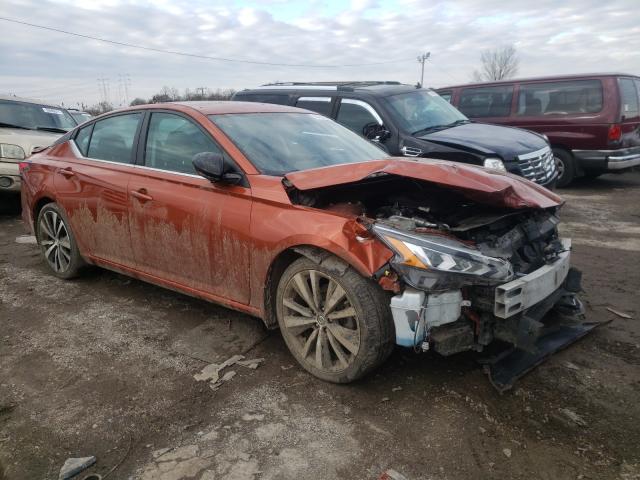 NISSAN ALTIMA SR 2019 1n4bl4cv3kc119103