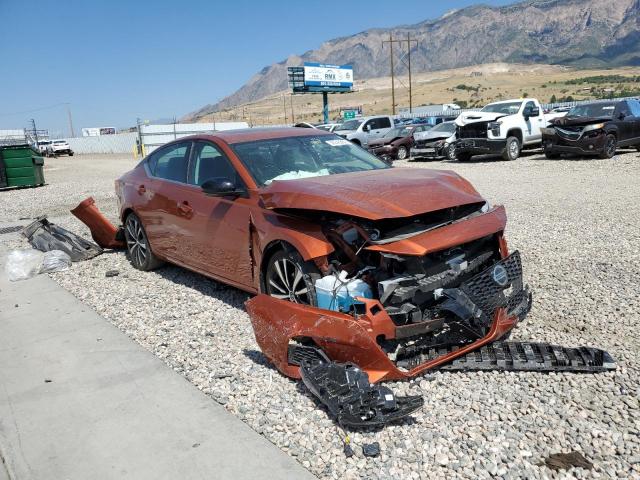 NISSAN ALTIMA SR 2019 1n4bl4cv3kc204104