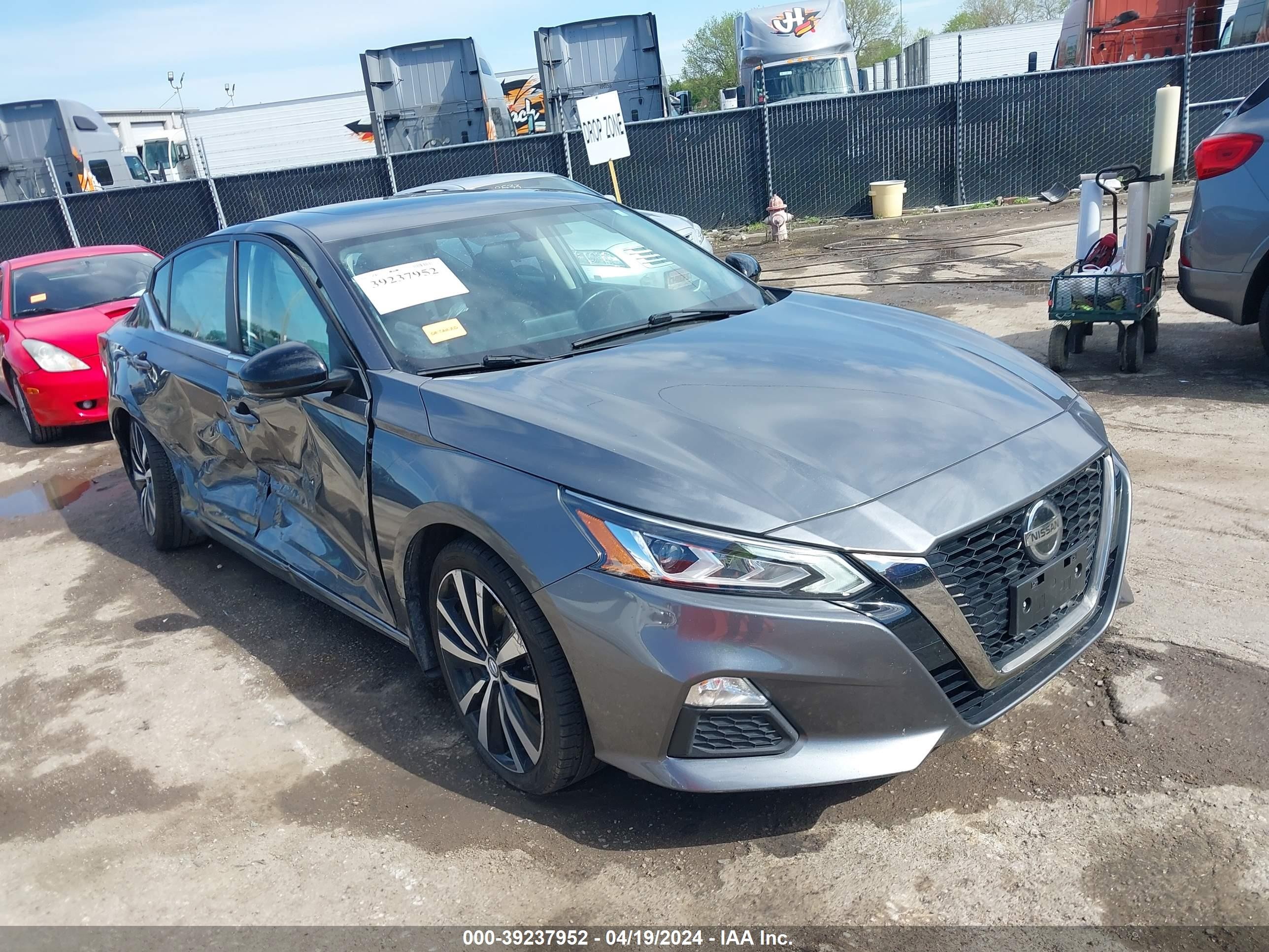 NISSAN ALTIMA 2019 1n4bl4cv4kc126223