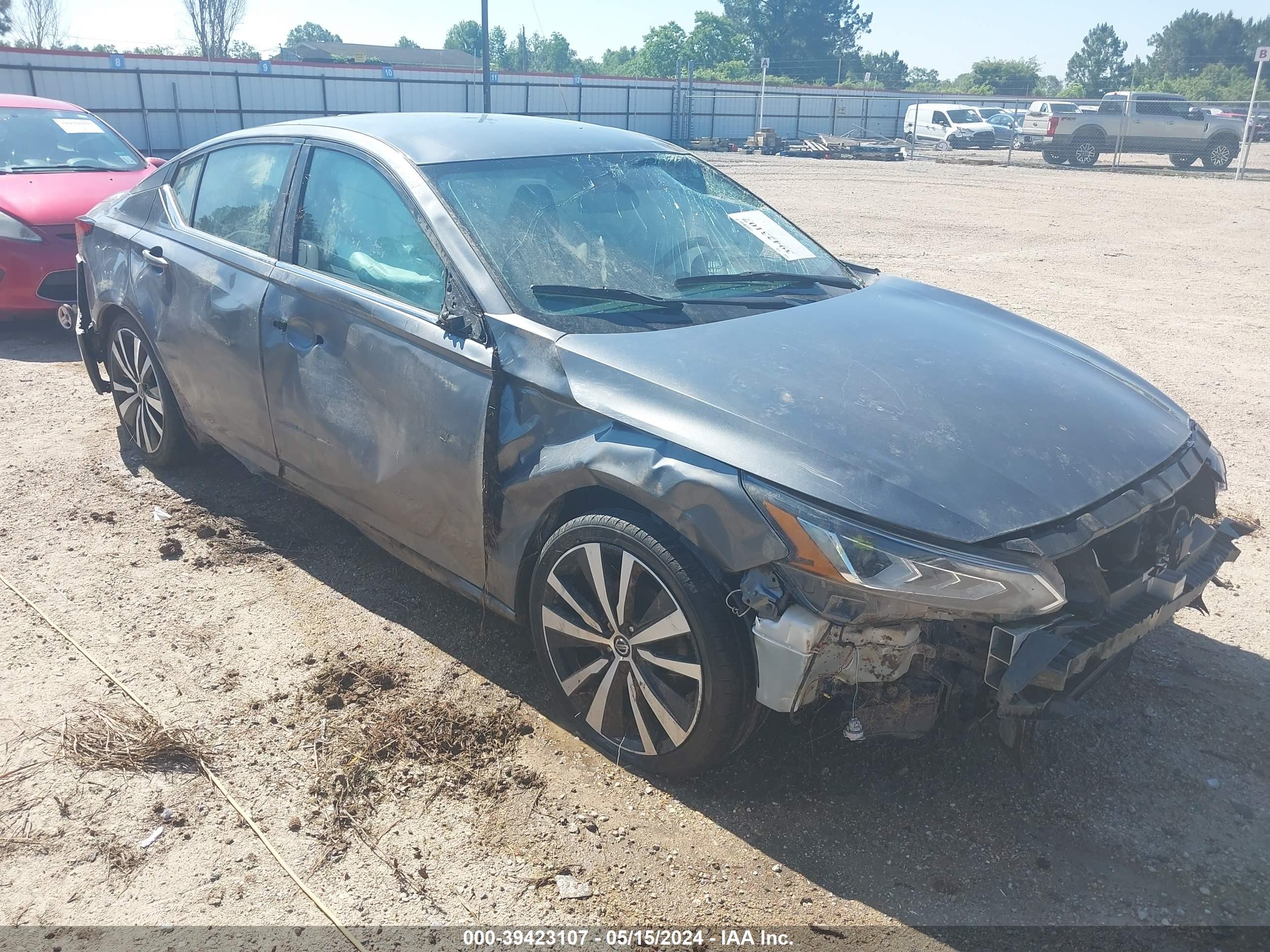 NISSAN ALTIMA 2019 1n4bl4cv5kc112458