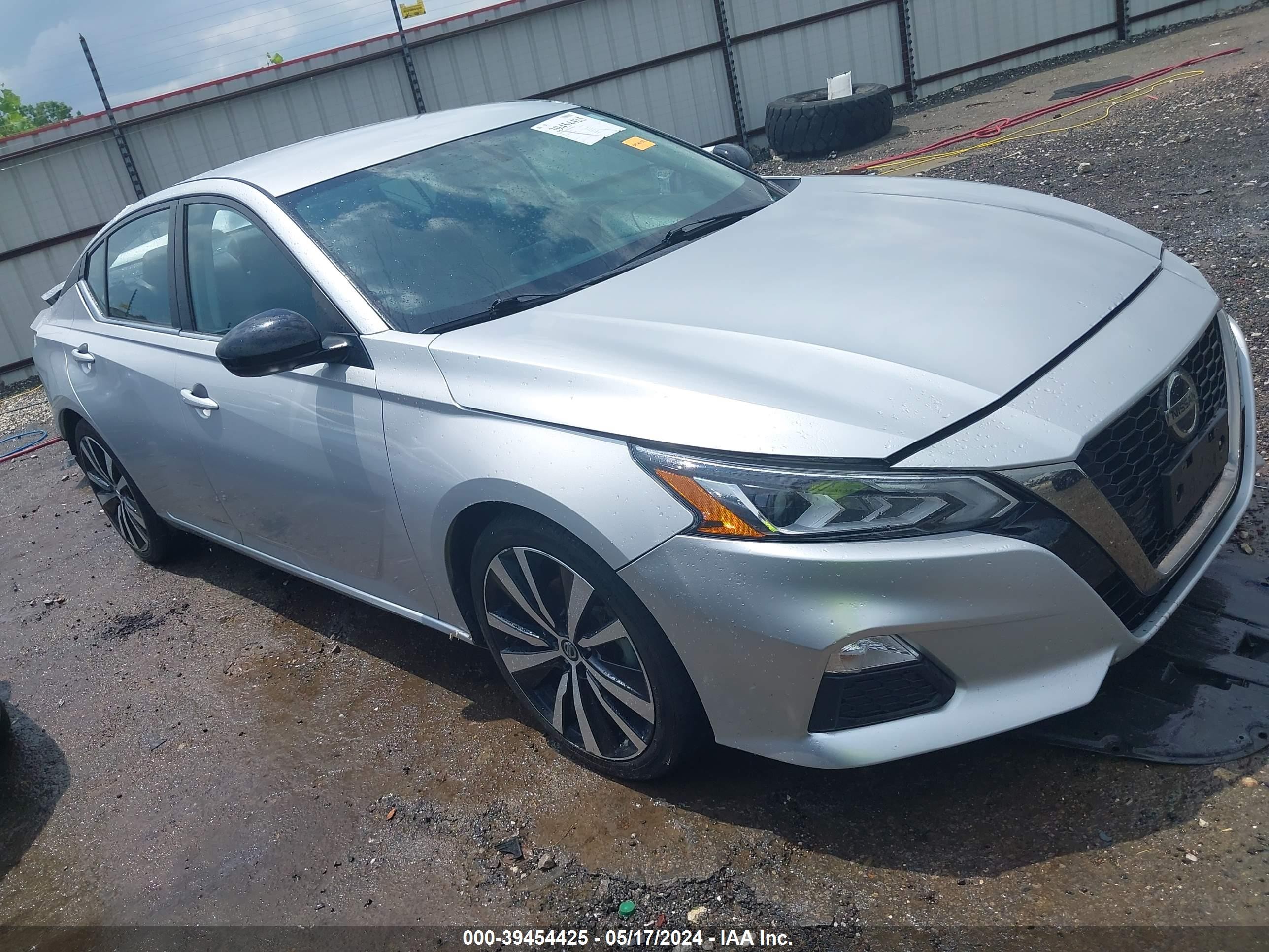 NISSAN ALTIMA 2019 1n4bl4cv5kc144228