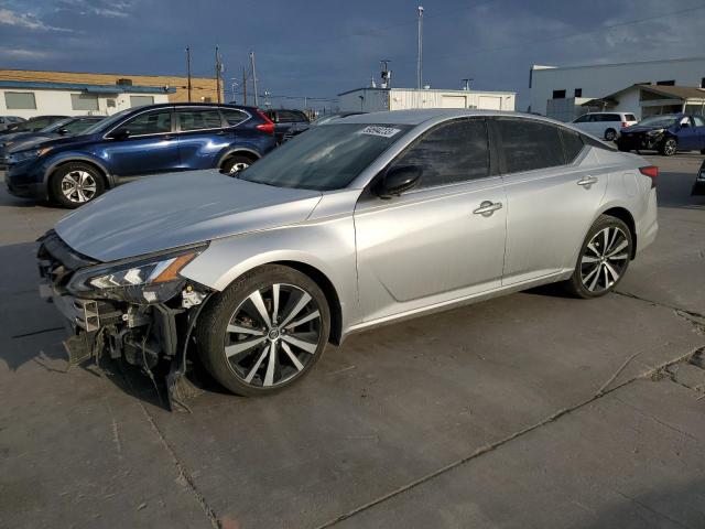 NISSAN ALTIMA SR 2019 1n4bl4cv6kc107852