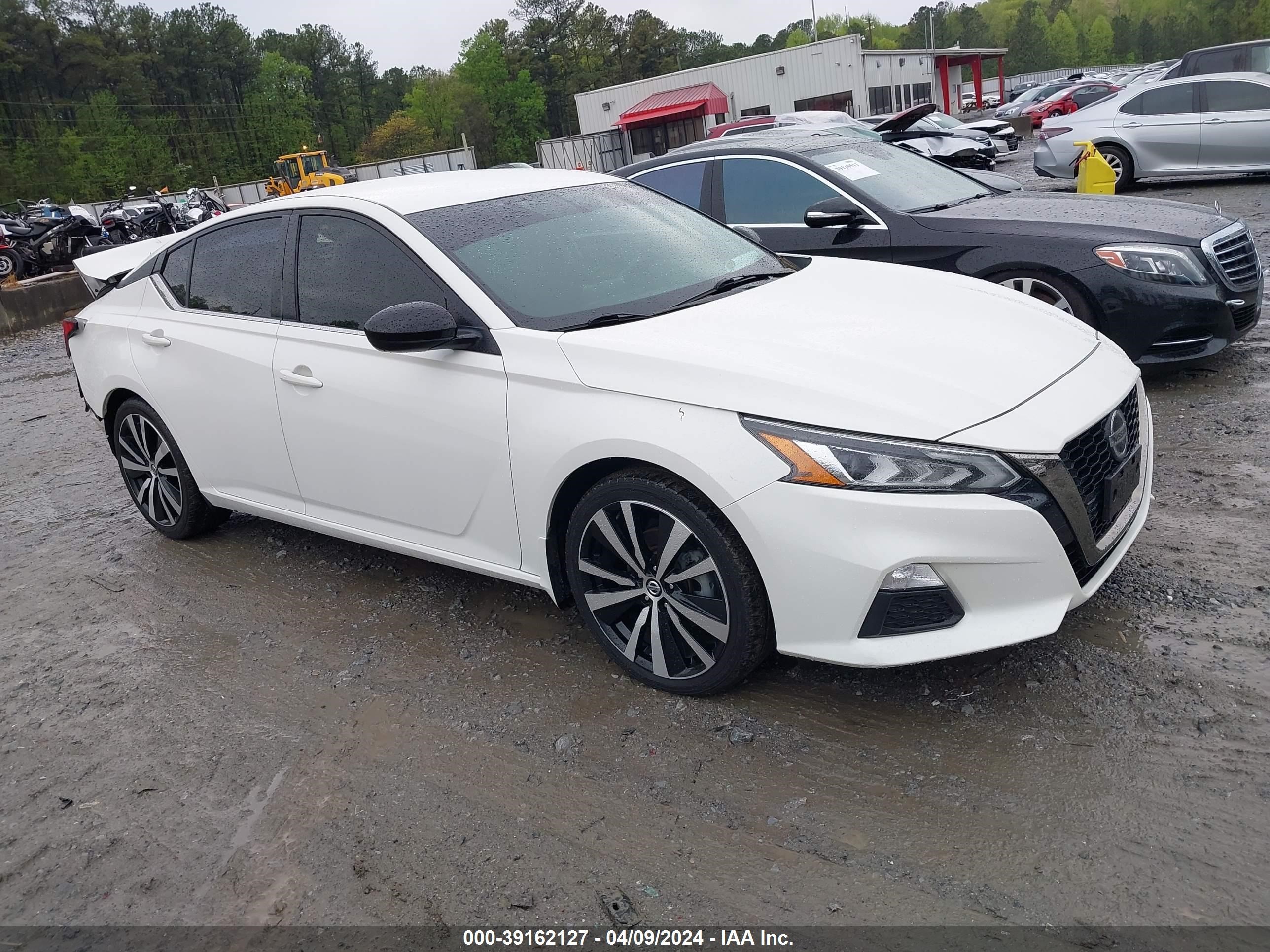 NISSAN ALTIMA 2019 1n4bl4cv7kn320877