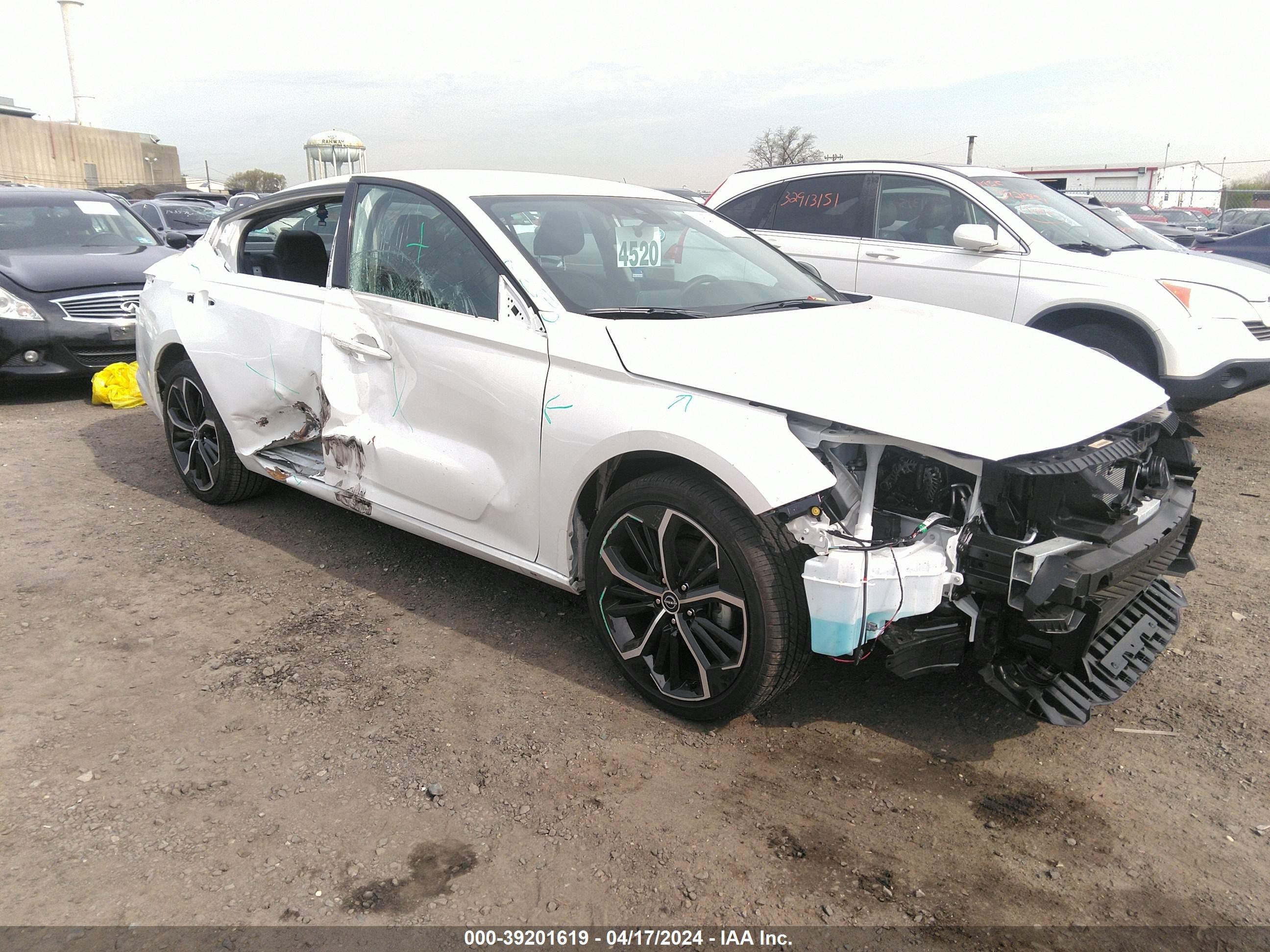 NISSAN ALTIMA 2024 1n4bl4cv7rn317195