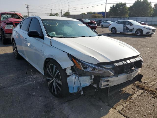 NISSAN ALTIMA SR 2019 1n4bl4cv9kc152557