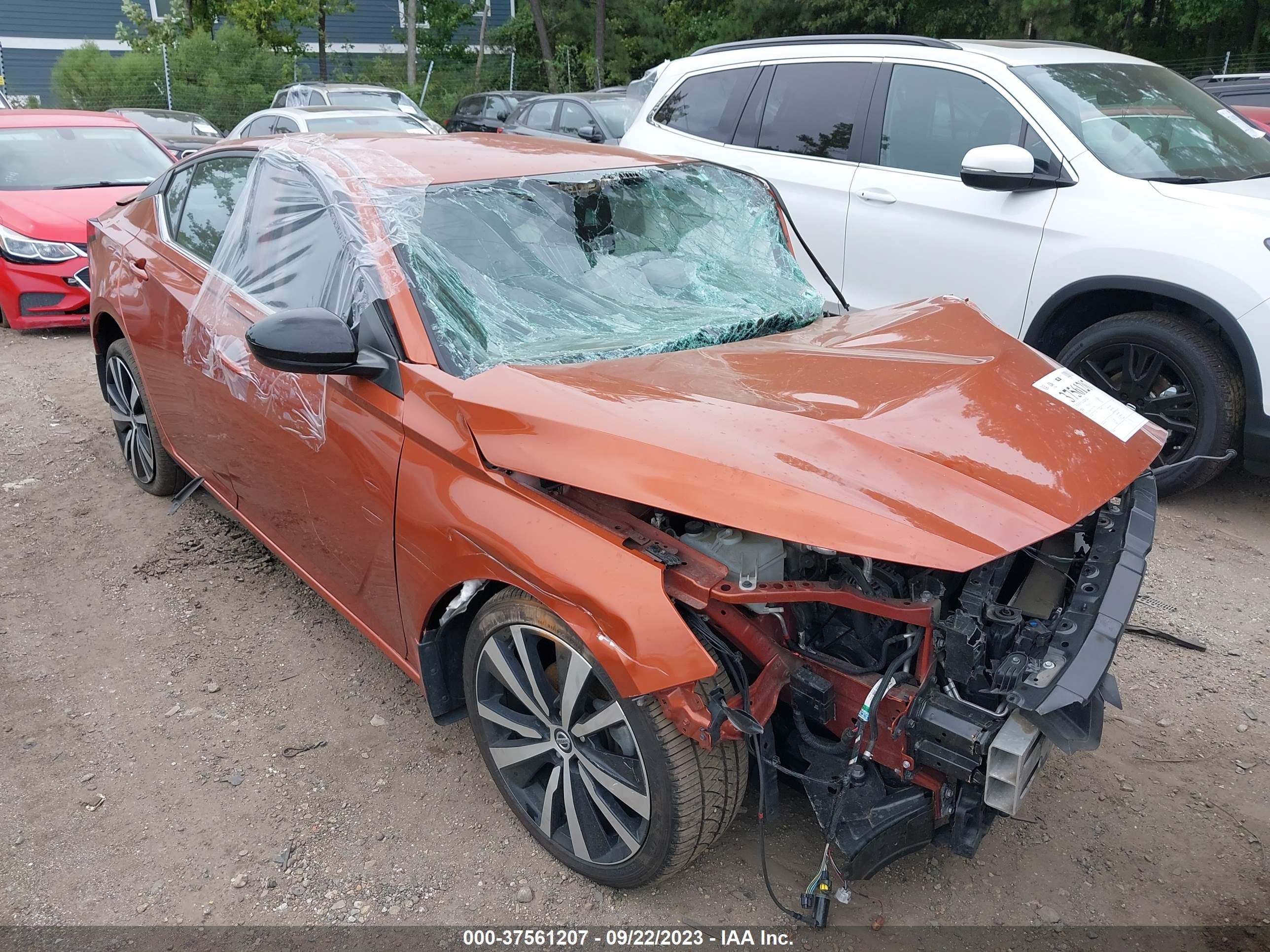 NISSAN ALTIMA 2020 1n4bl4cv9lc215979