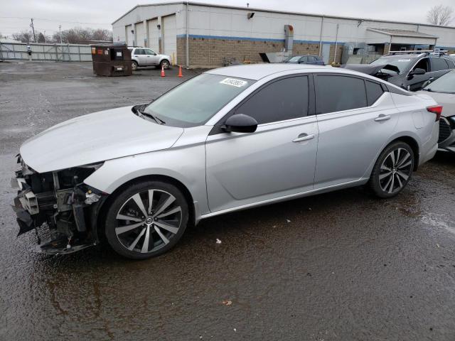 NISSAN ALTIMA SR 2019 1n4bl4cw5kn321602