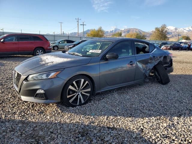 NISSAN ALTIMA SR 2019 1n4bl4cw6kc209158