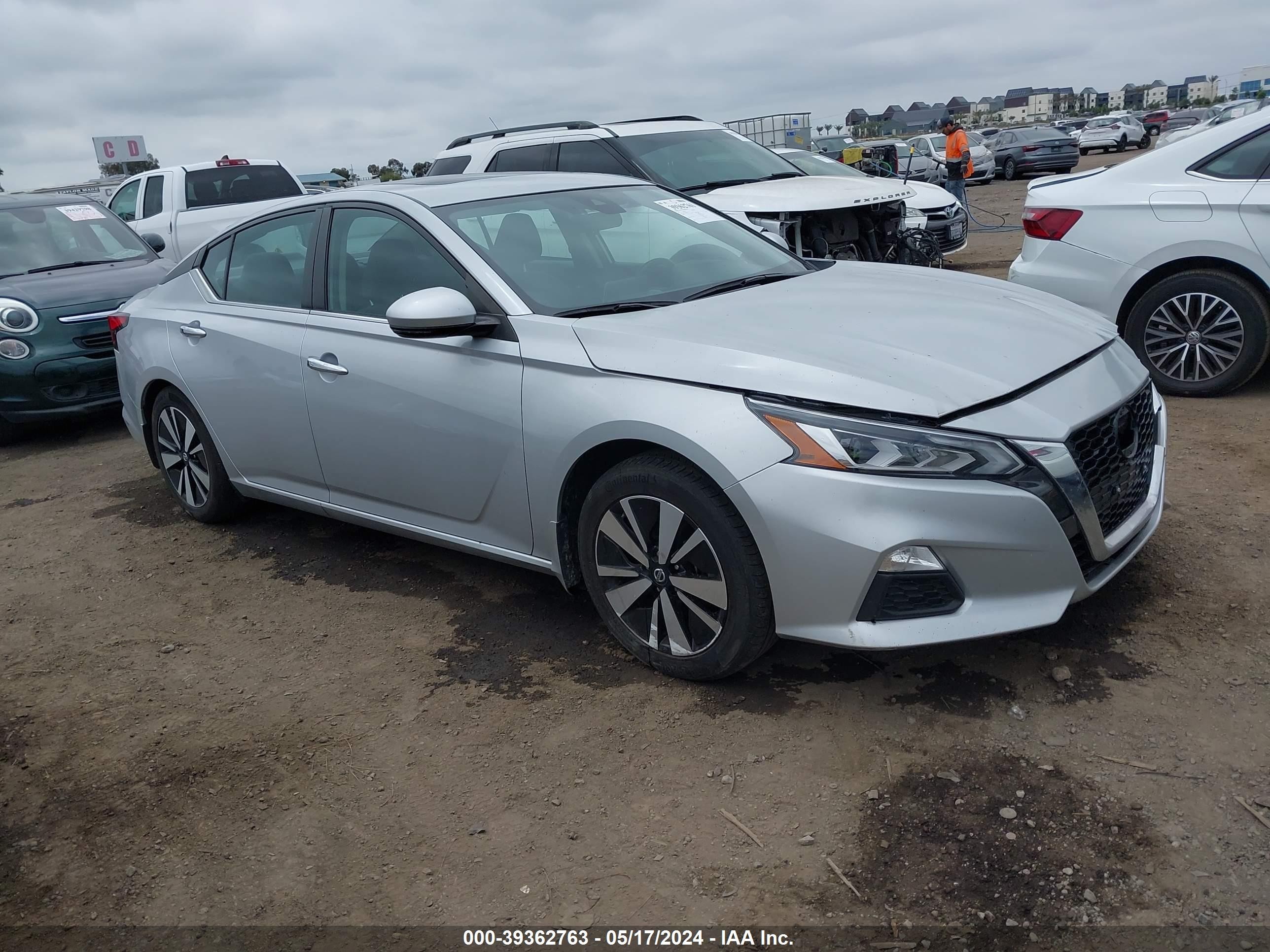 NISSAN ALTIMA 2022 1n4bl4dv0nn329620