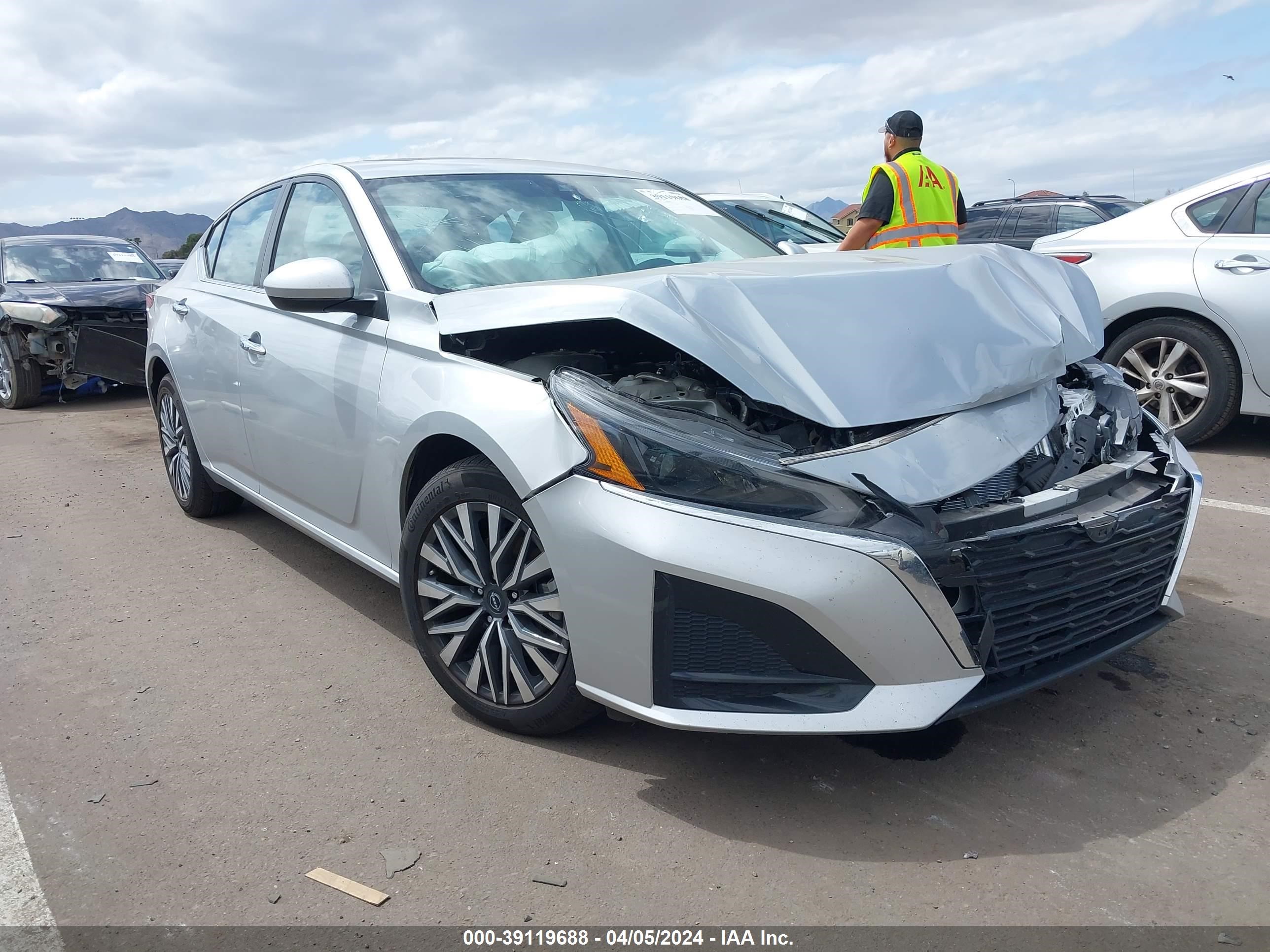 NISSAN ALTIMA 2023 1n4bl4dv0pn315266