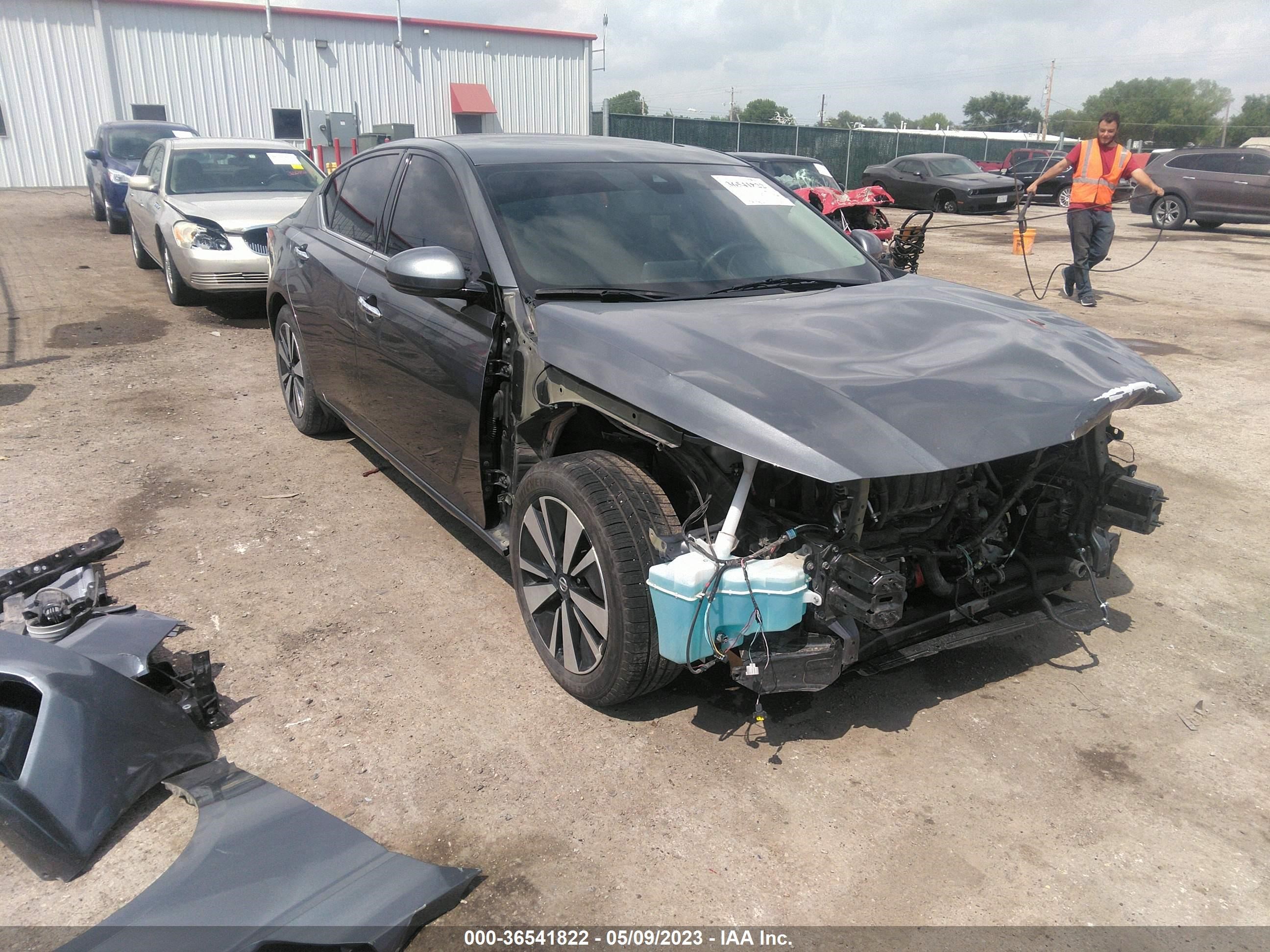 NISSAN ALTIMA 2019 1n4bl4ev5kc229549