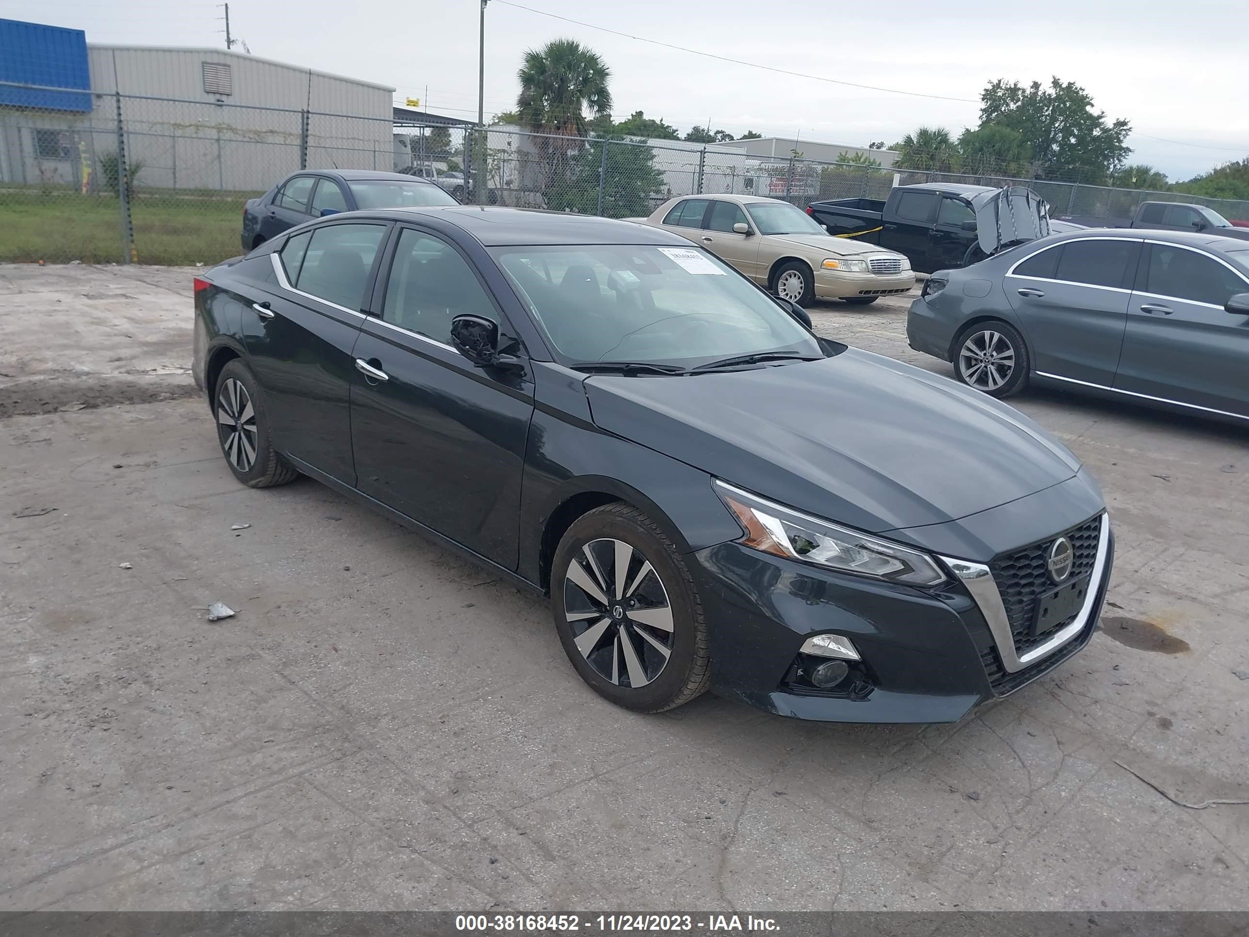 NISSAN ALTIMA 2019 1n4bl4ev8kc241159