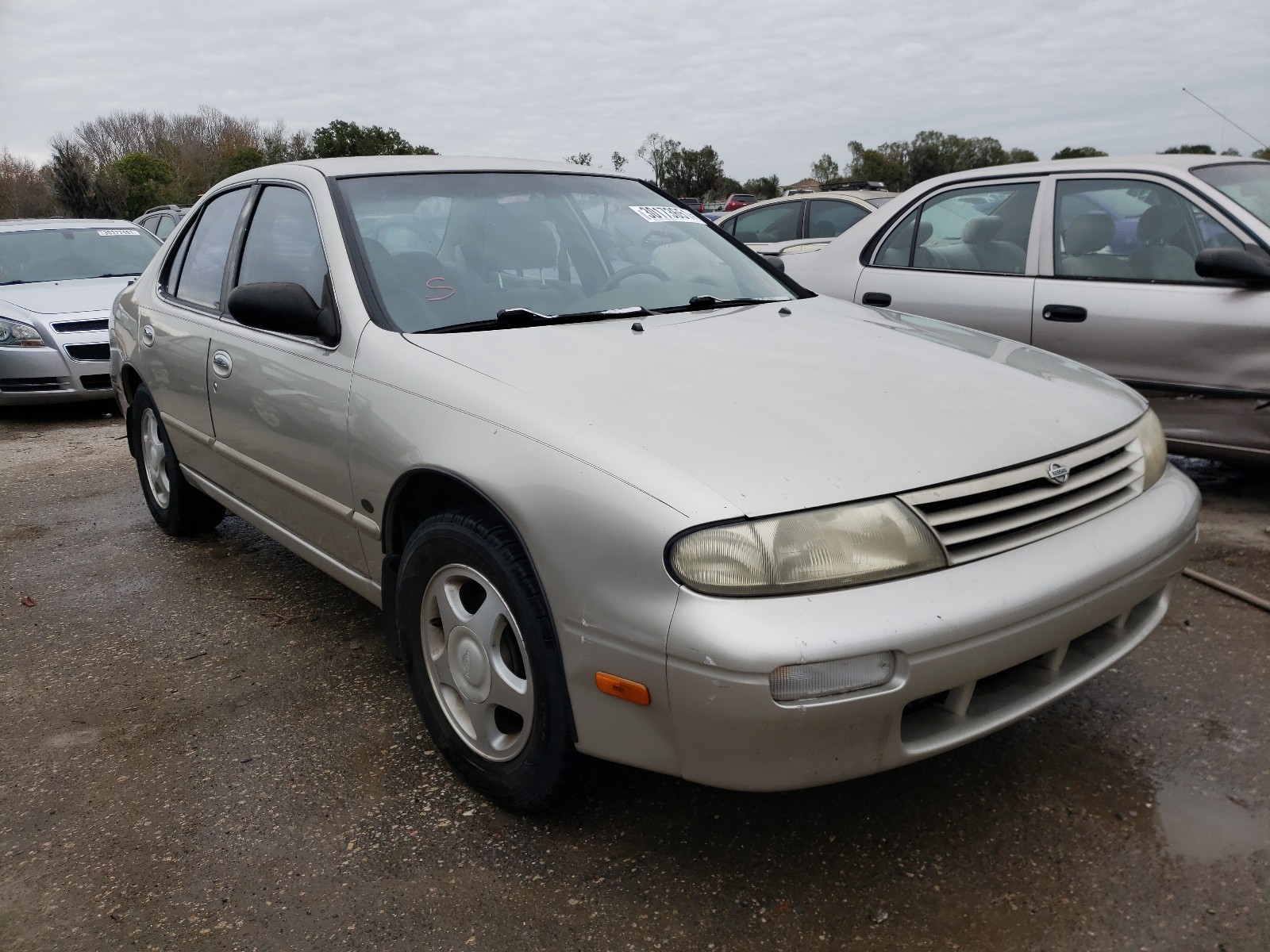 NISSAN ALTIMA XE 1997 1n4bu31d1vc244526