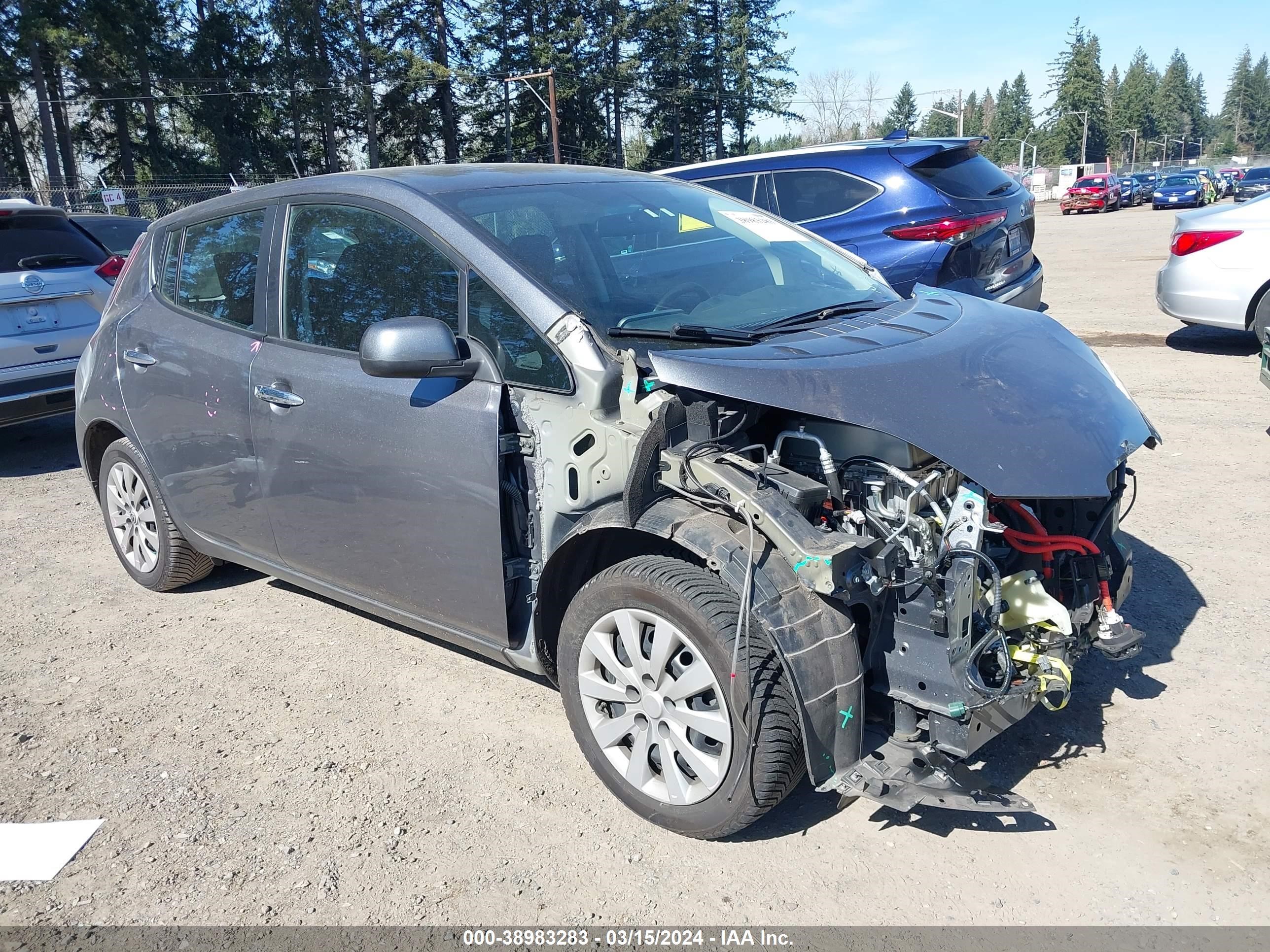 NISSAN LEAF 2017 1n4bz0cp1hc307443