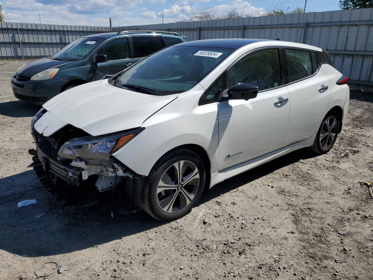 NISSAN LEAF 2019 1n4bz1cp4kc320832