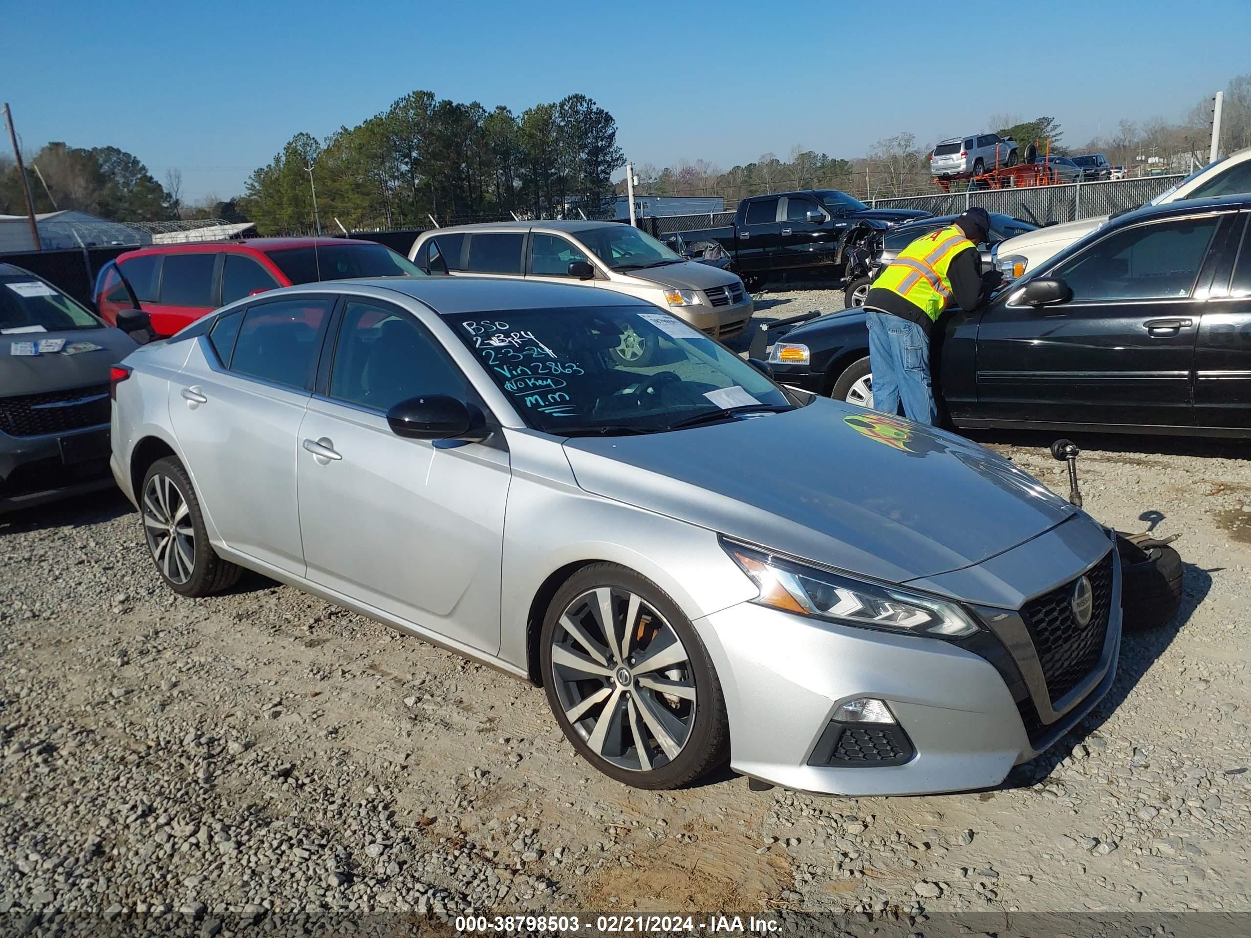 NISSAN ALTIMA 2022 1n4gl4cv6nn402863