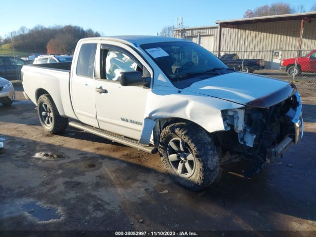 NISSAN TITAN 2014 1n6aa0cc3en512172