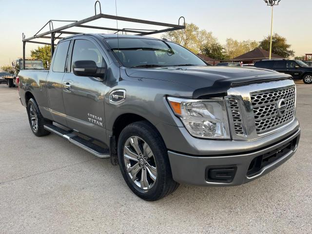 NISSAN TITAN SV 2017 1n6aa1c63hn570352