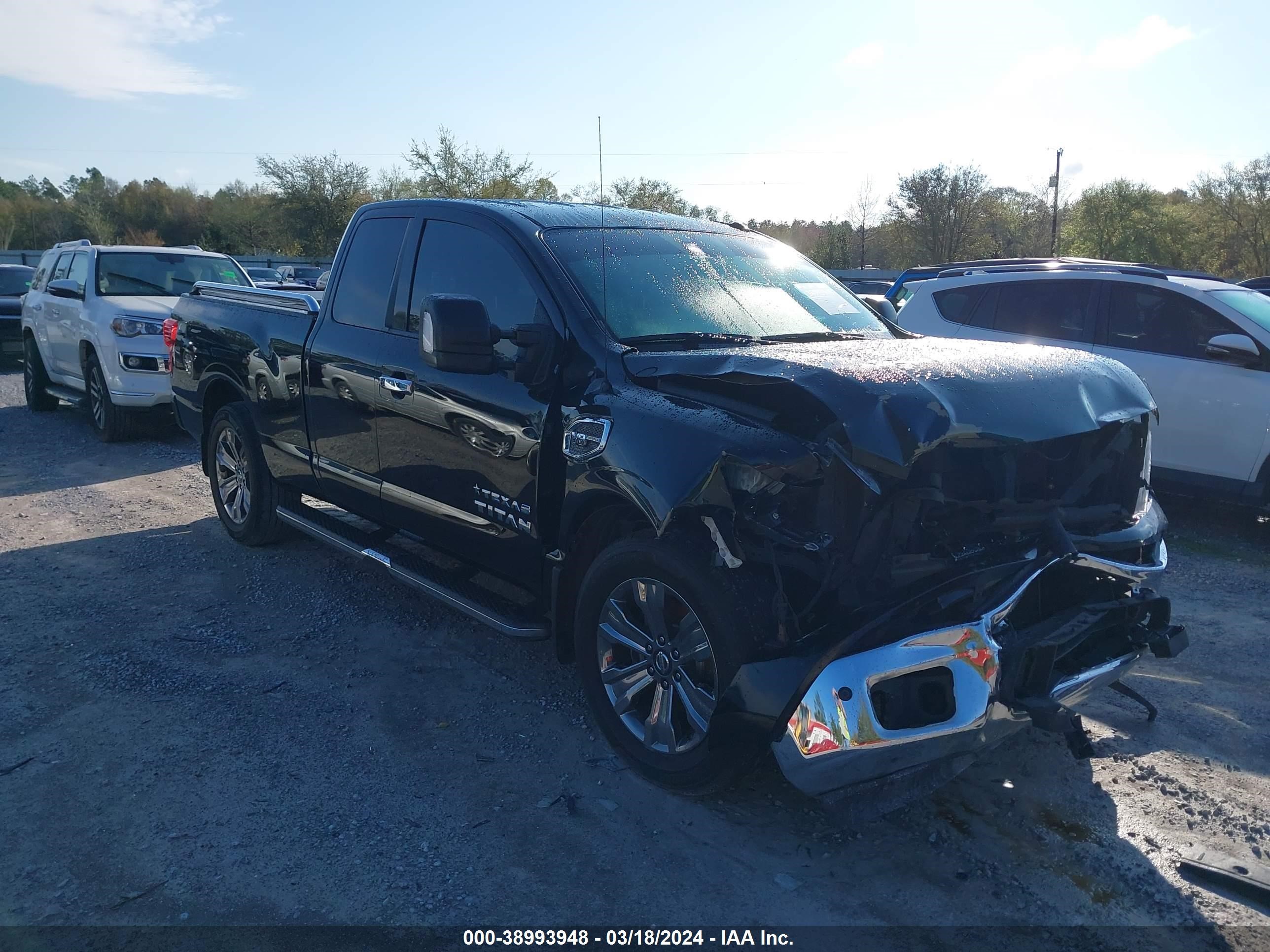 NISSAN TITAN 2017 1n6aa1c67hn569981