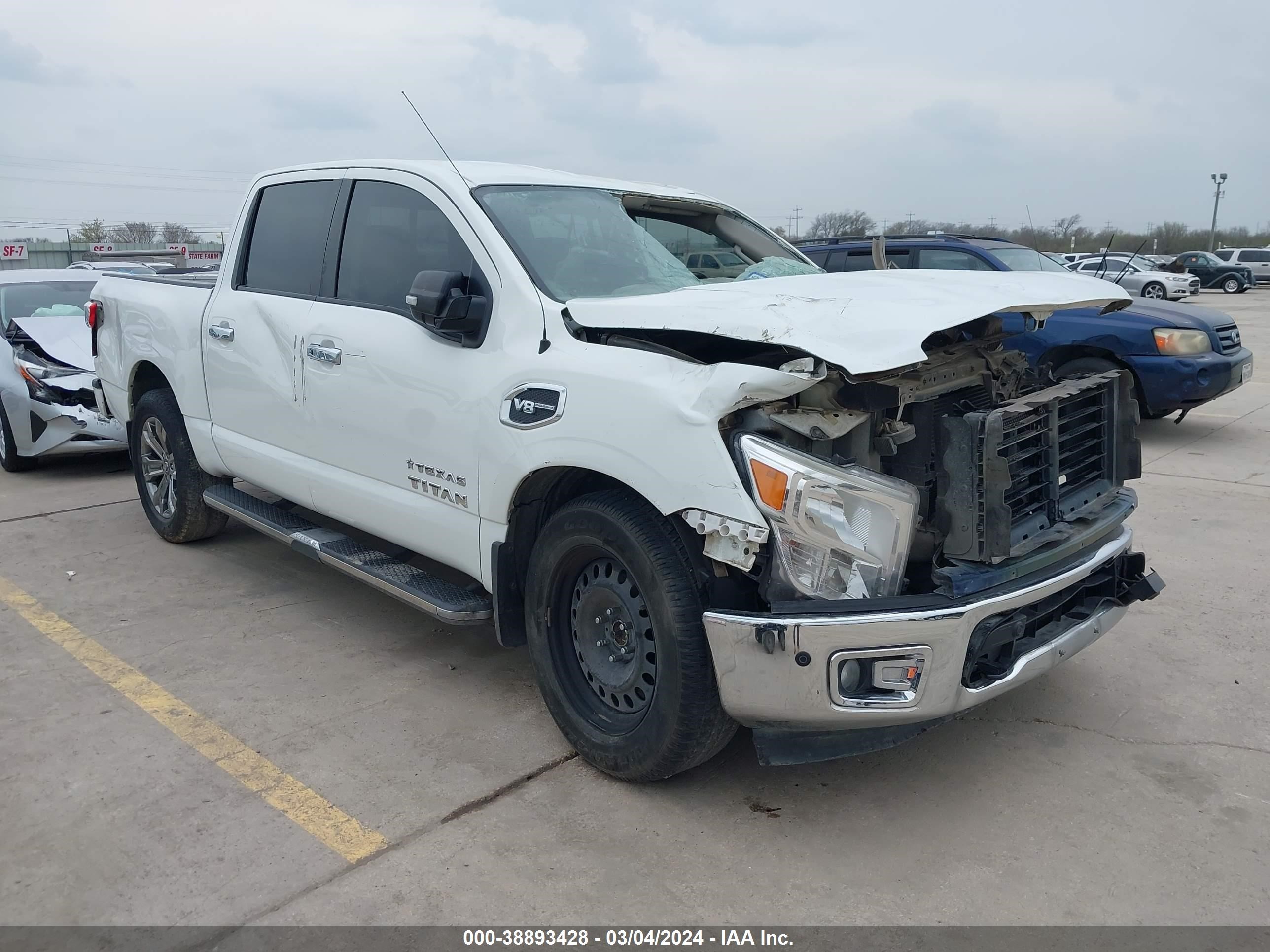 NISSAN TITAN 2017 1n6aa1e52hn571125