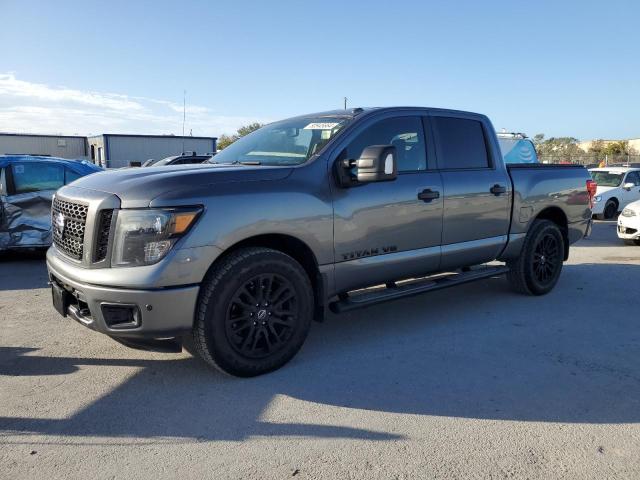 NISSAN TITAN SV 2018 1n6aa1e56jn515825