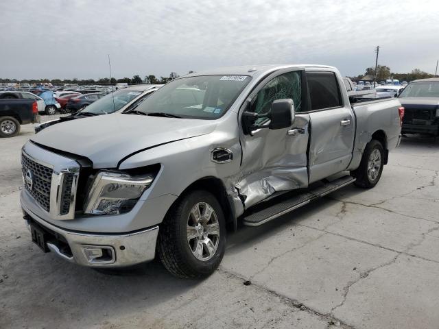 NISSAN TITAN SV 2017 1n6aa1e57hn521367