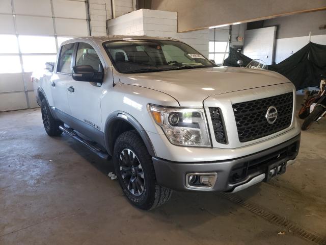 NISSAN TITAN SV 2018 1n6aa1e59jn502325