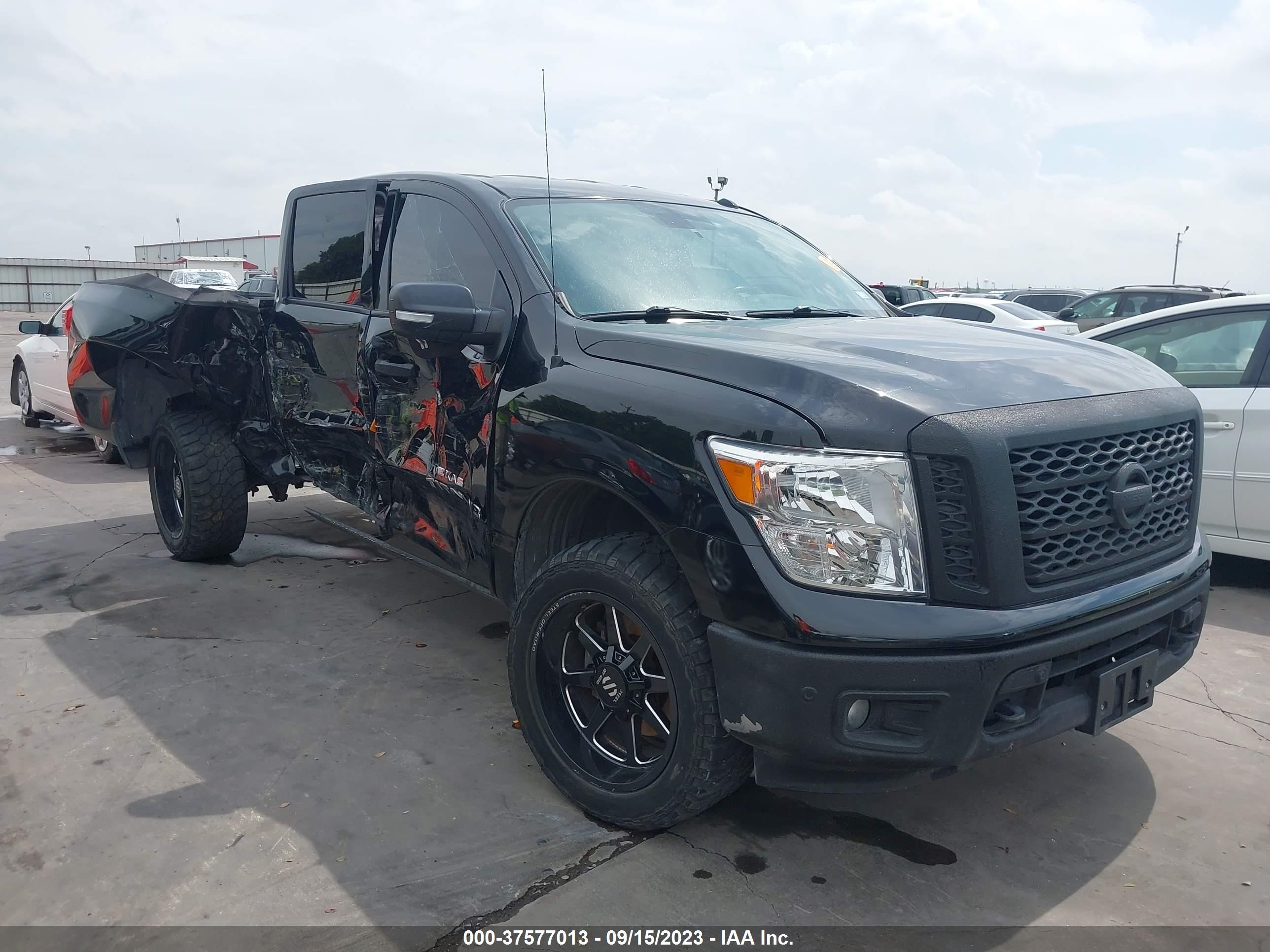 NISSAN TITAN 2018 1n6aa1e5xjn505167