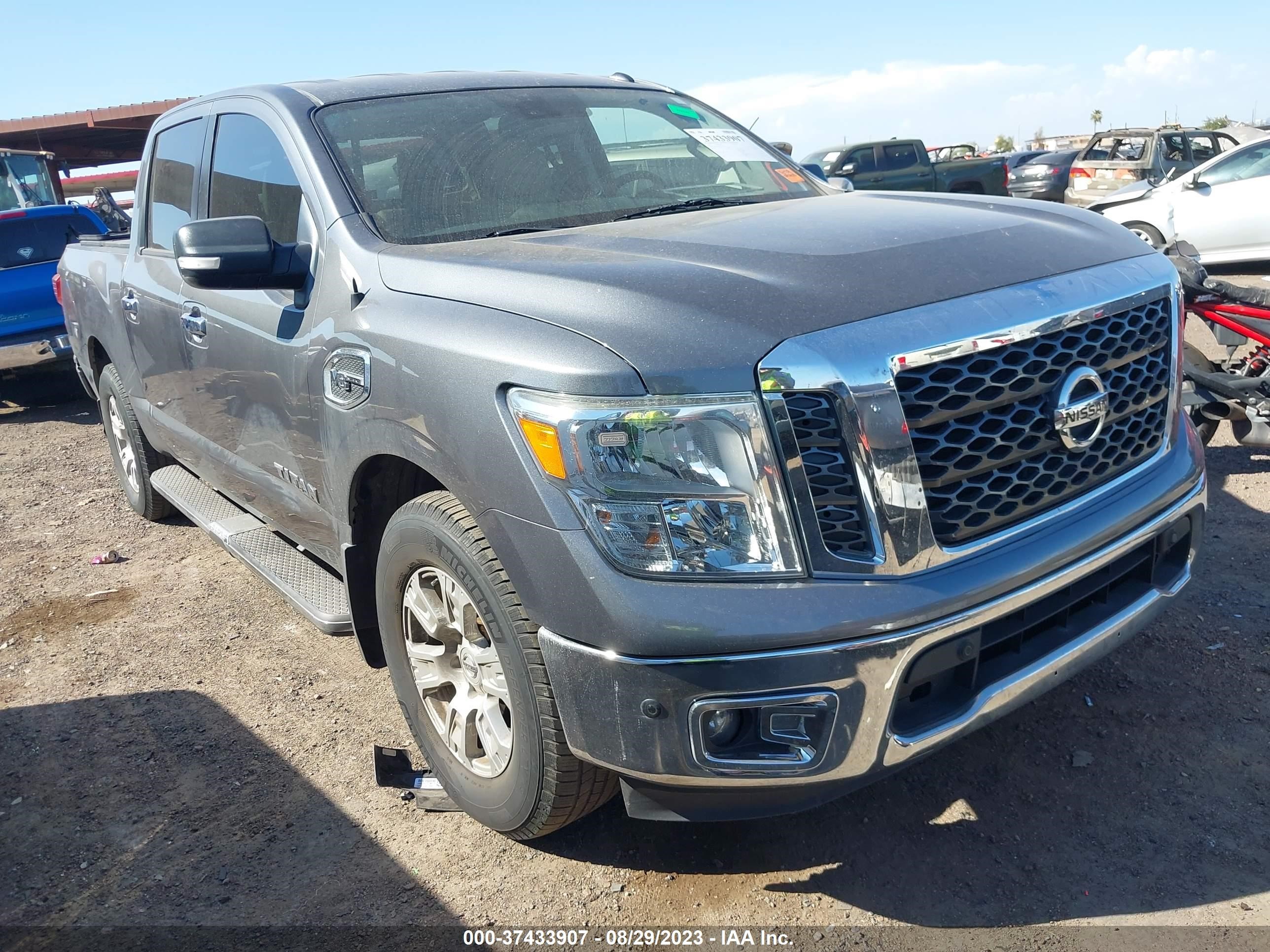 NISSAN TITAN 2017 1n6aa1e69hn504028