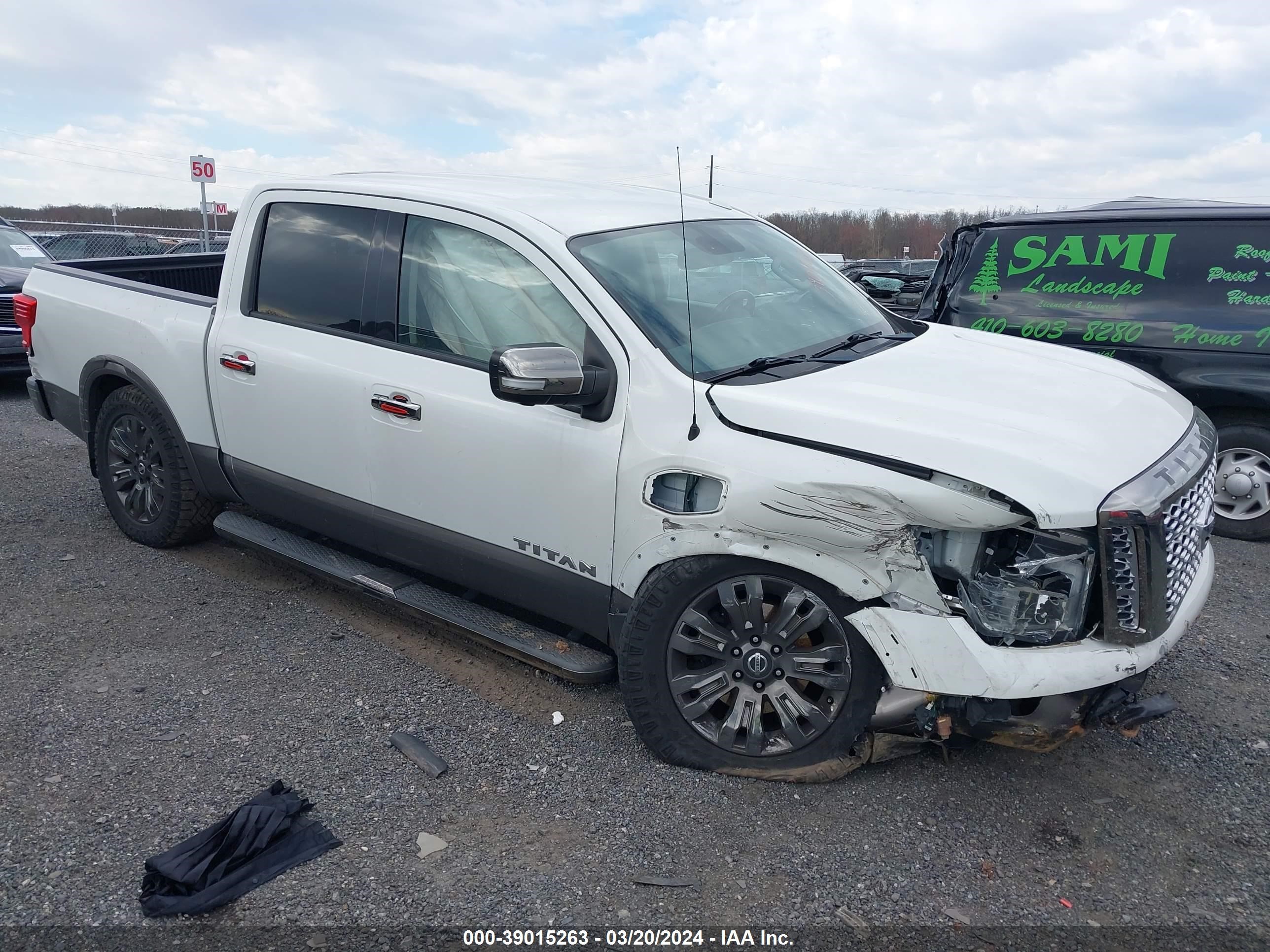 NISSAN TITAN 2017 1n6aa1e69hn533691