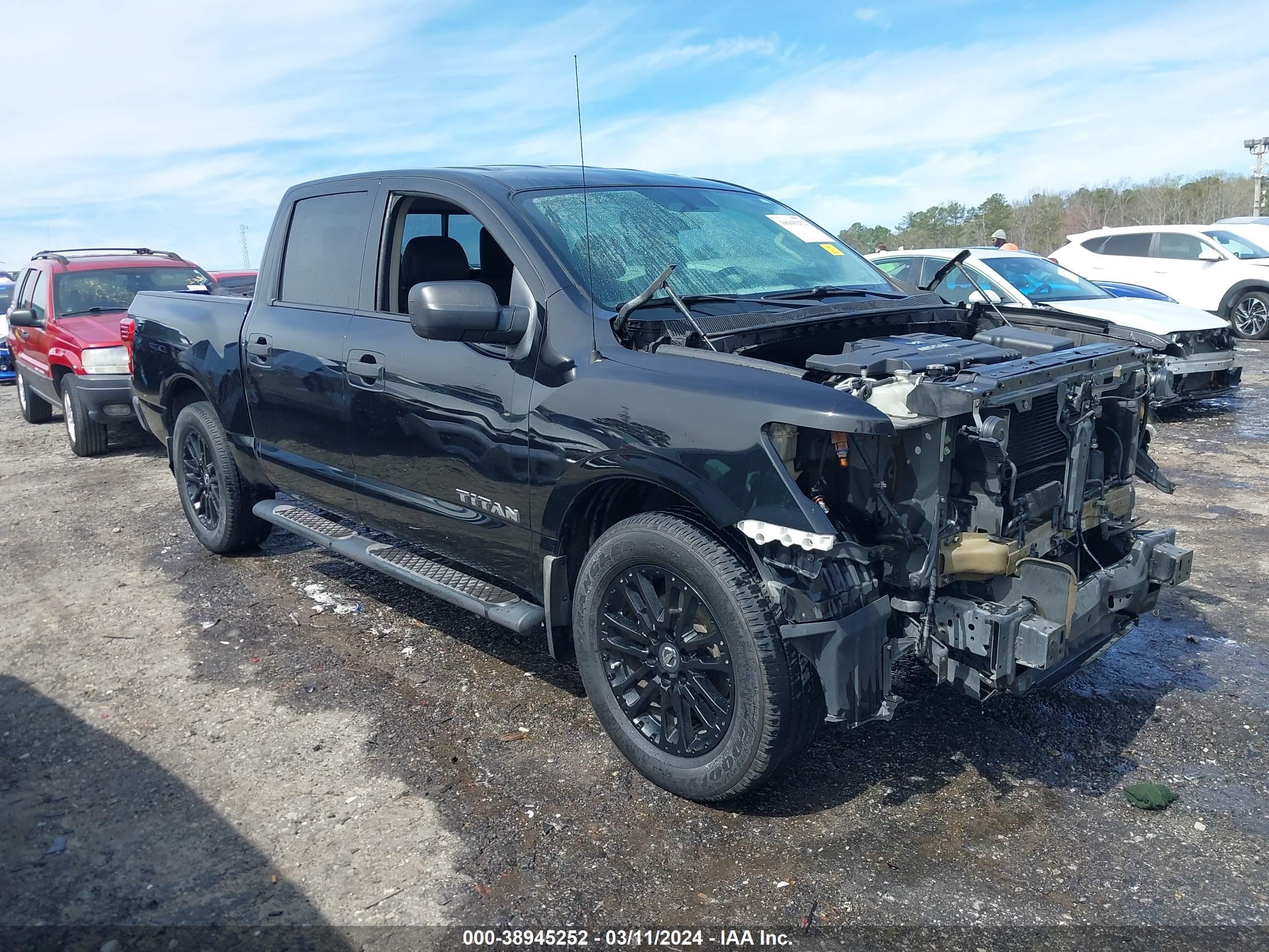 NISSAN TITAN 2017 1n6aa1ek2hn513229