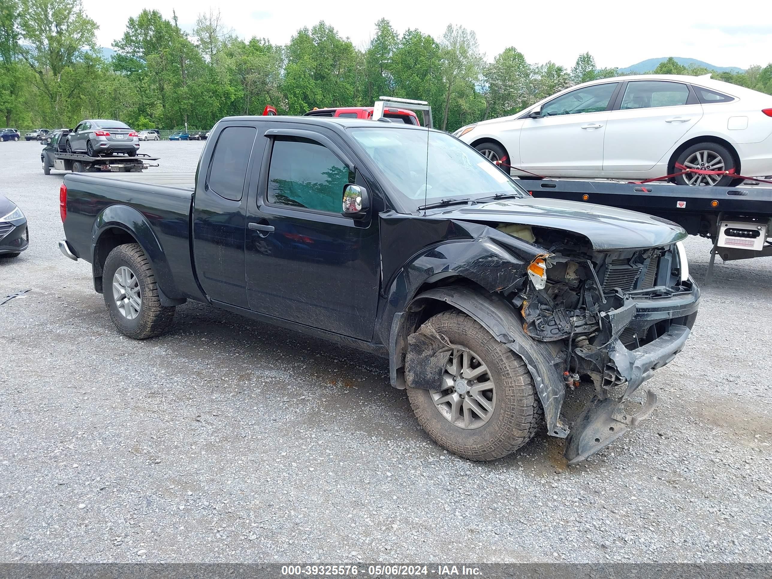 NISSAN NAVARA (FRONTIER) 2017 1n6ad0cw2hn706018