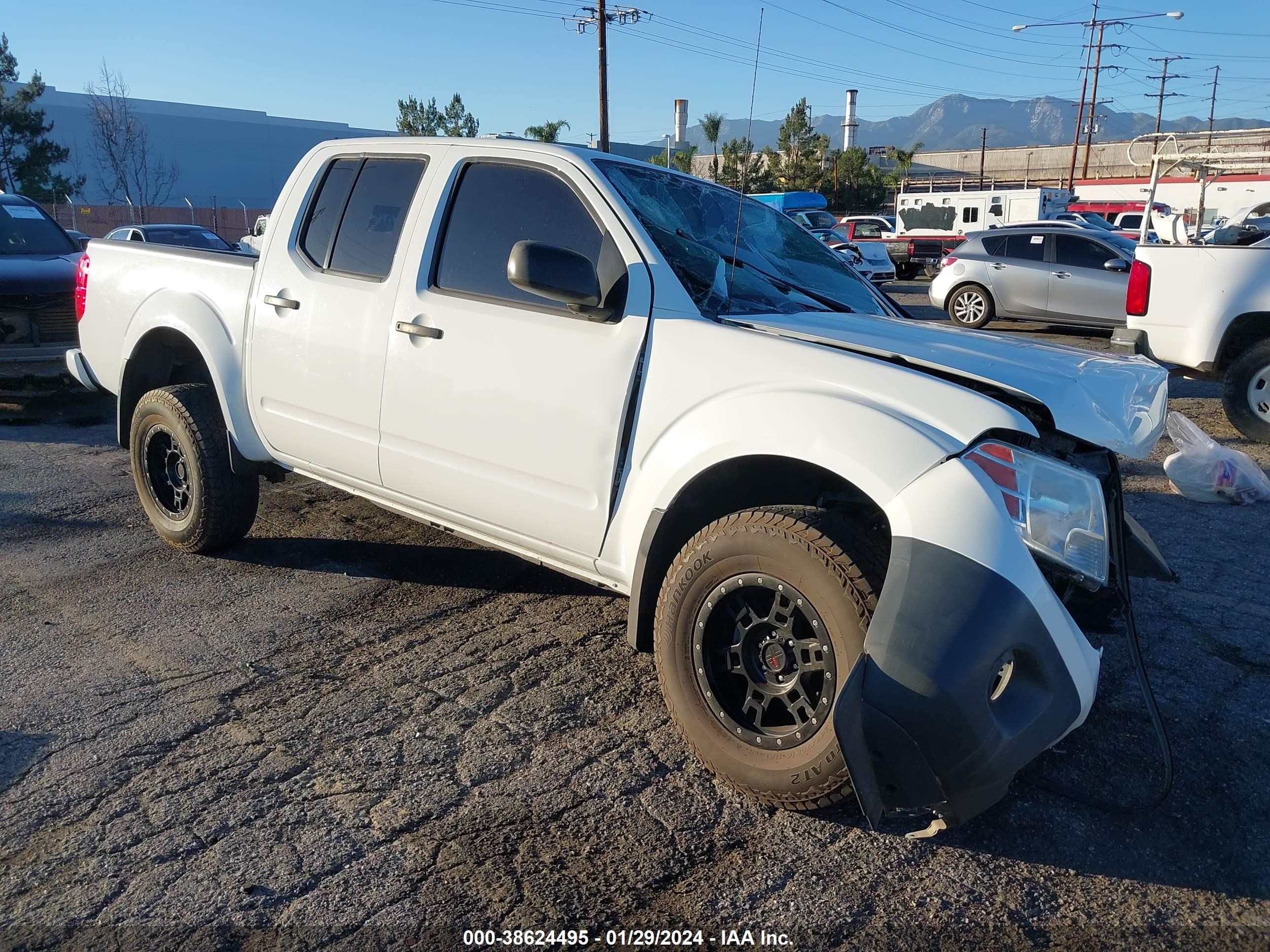 NISSAN NAVARA (FRONTIER) 2018 1n6ad0ev5jn749715